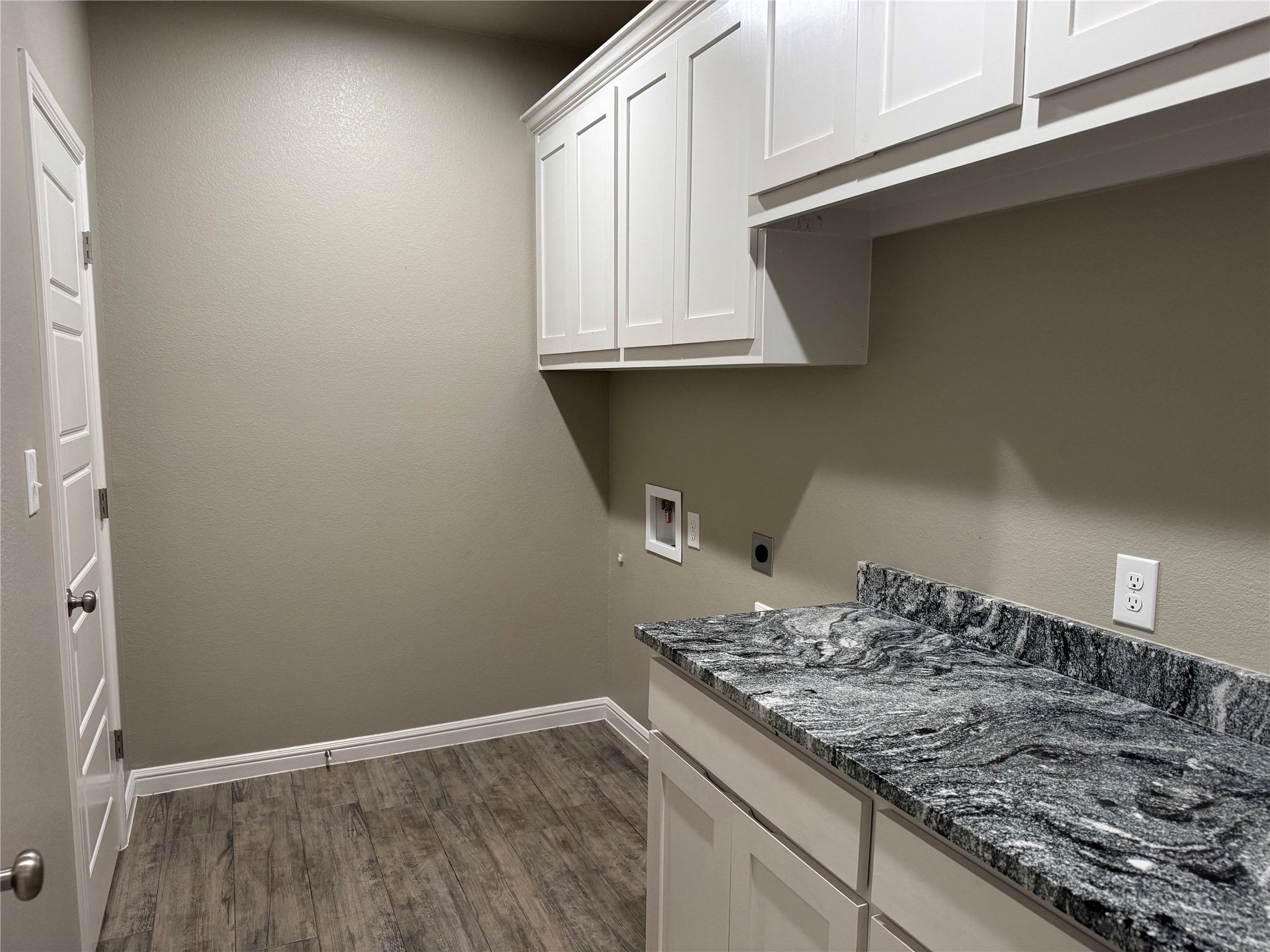 612 Sovereign Drive Granbury TX 76049