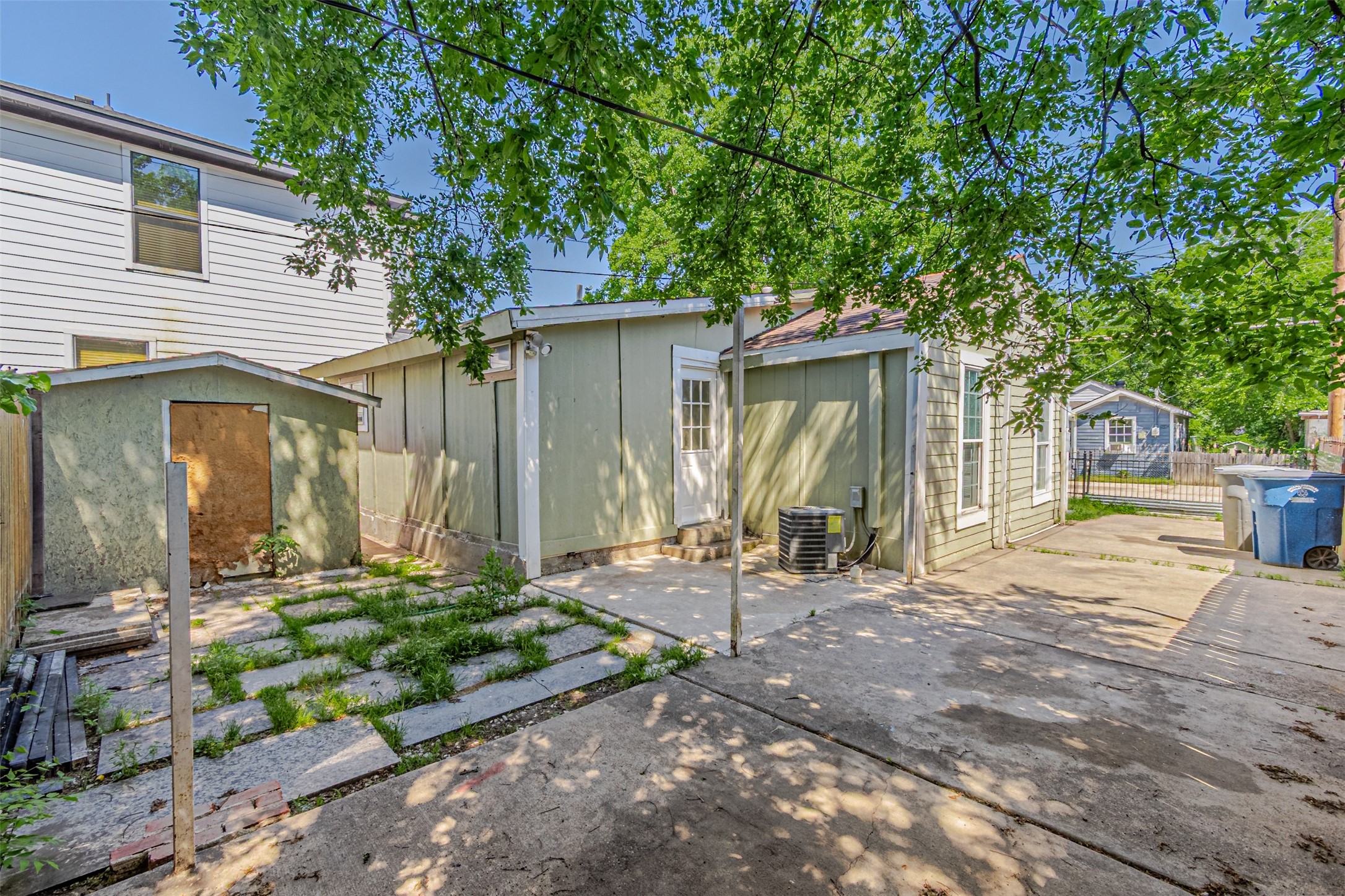 1520 Mcbroom Street Dallas TX 75212