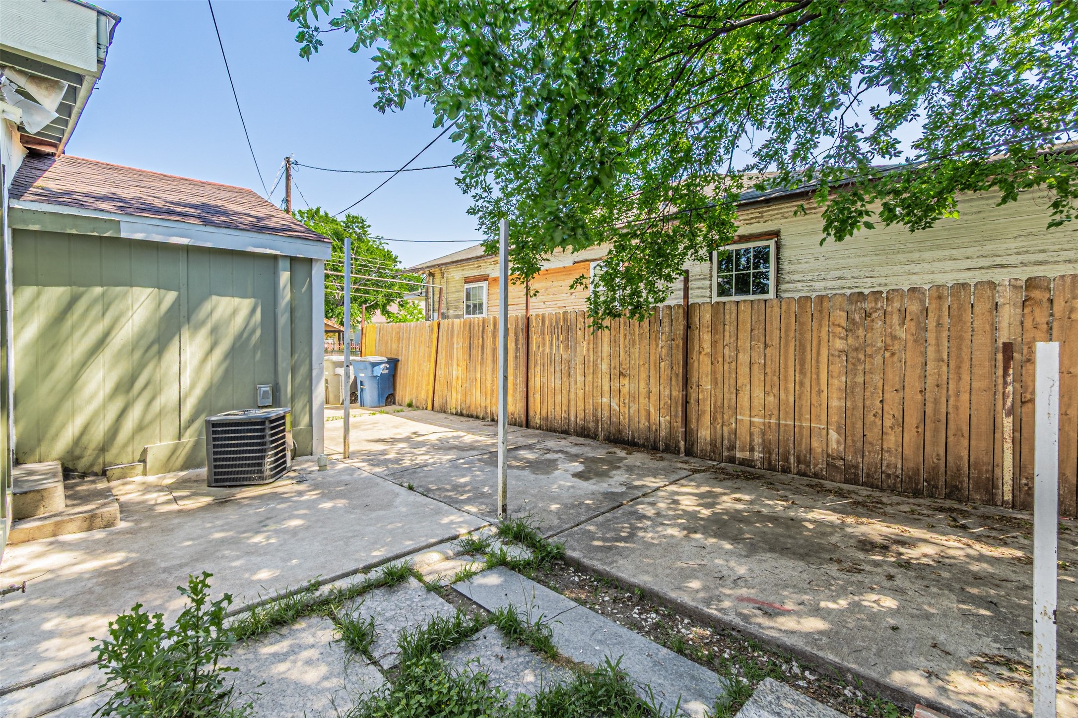 1520 Mcbroom Street Dallas TX 75212