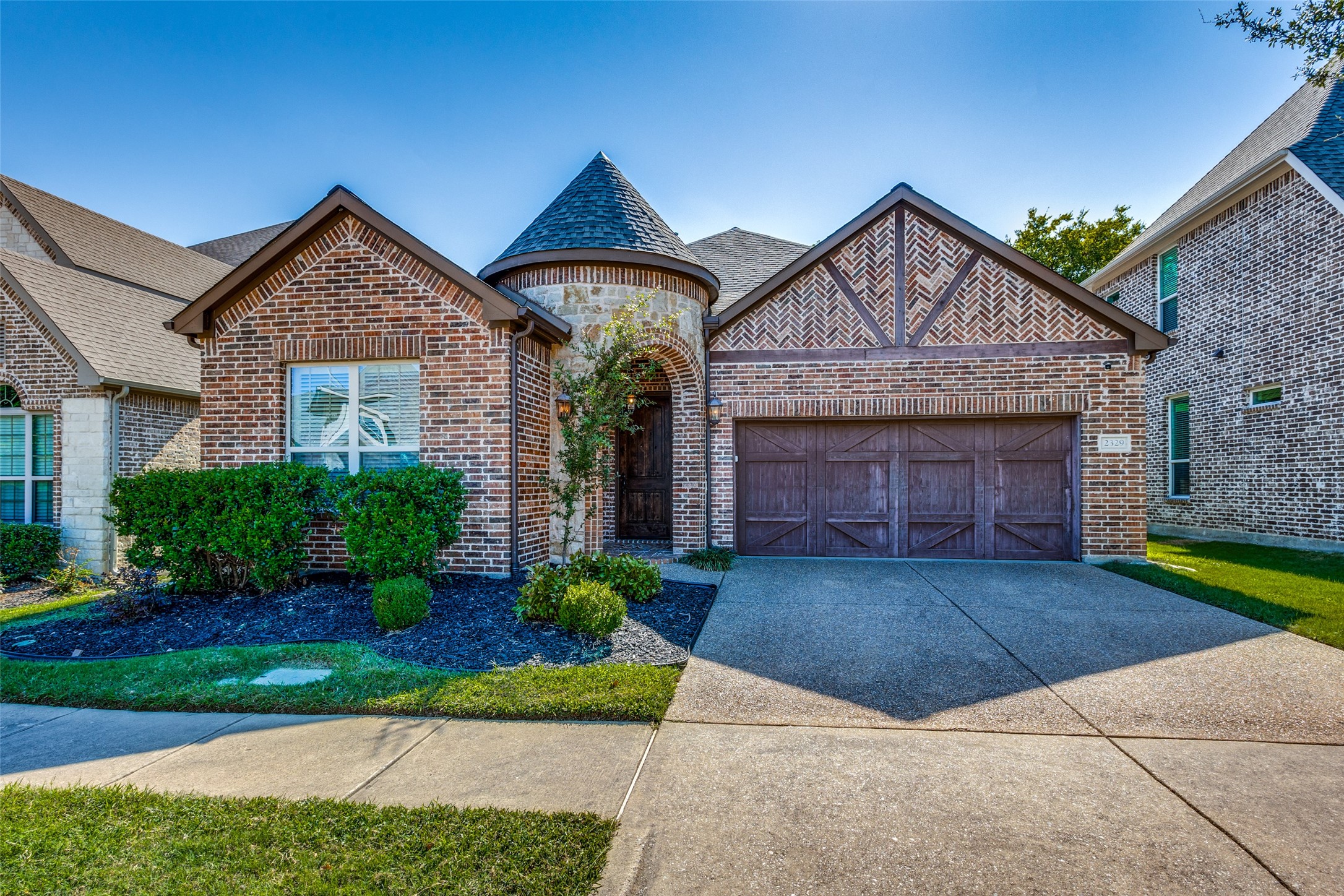 2329 Chadwick Lane Garland TX 75044