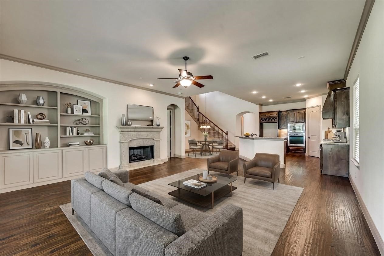 2329 Chadwick Lane Garland TX 75044