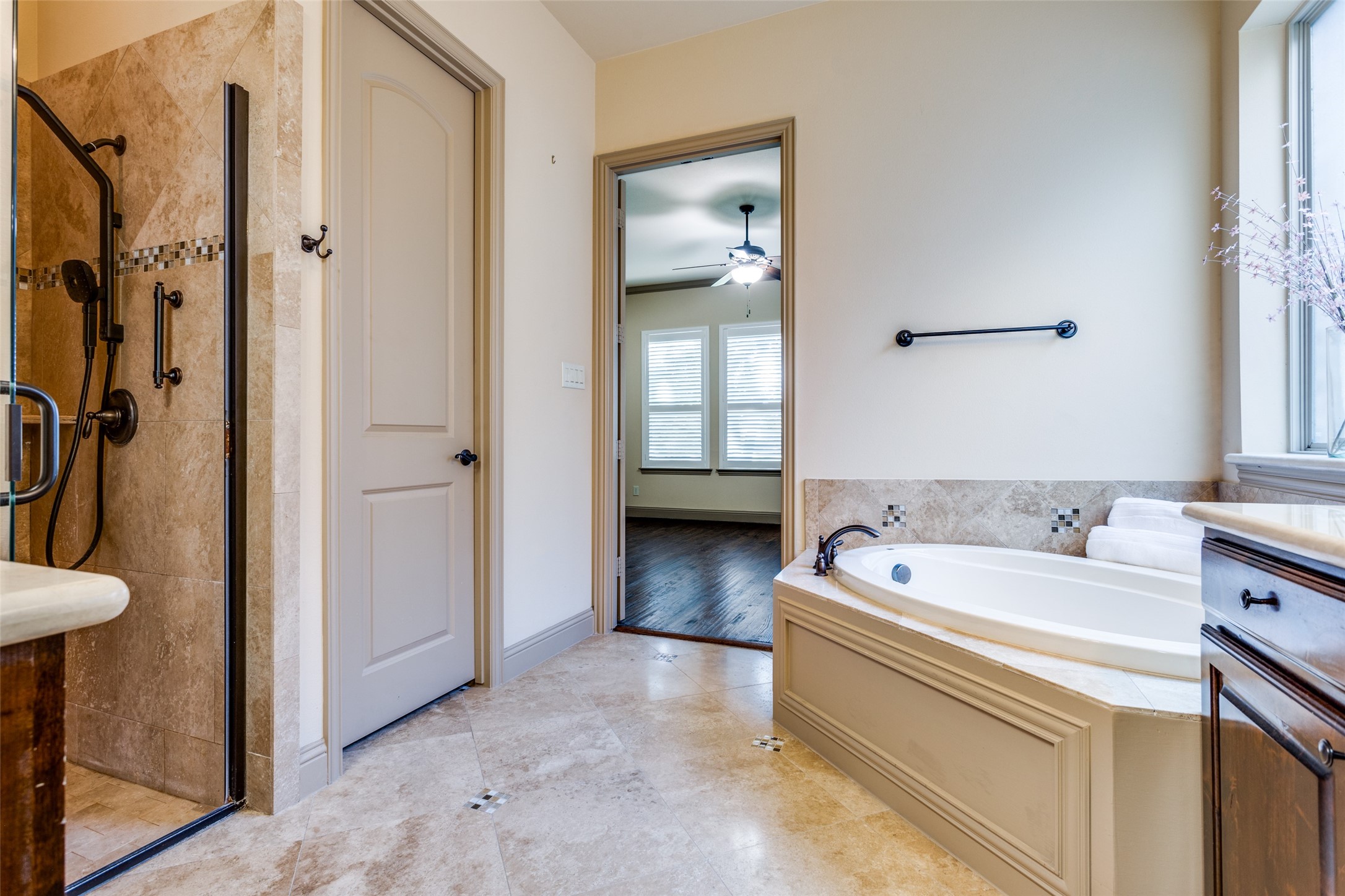 2329 Chadwick Lane Garland TX 75044
