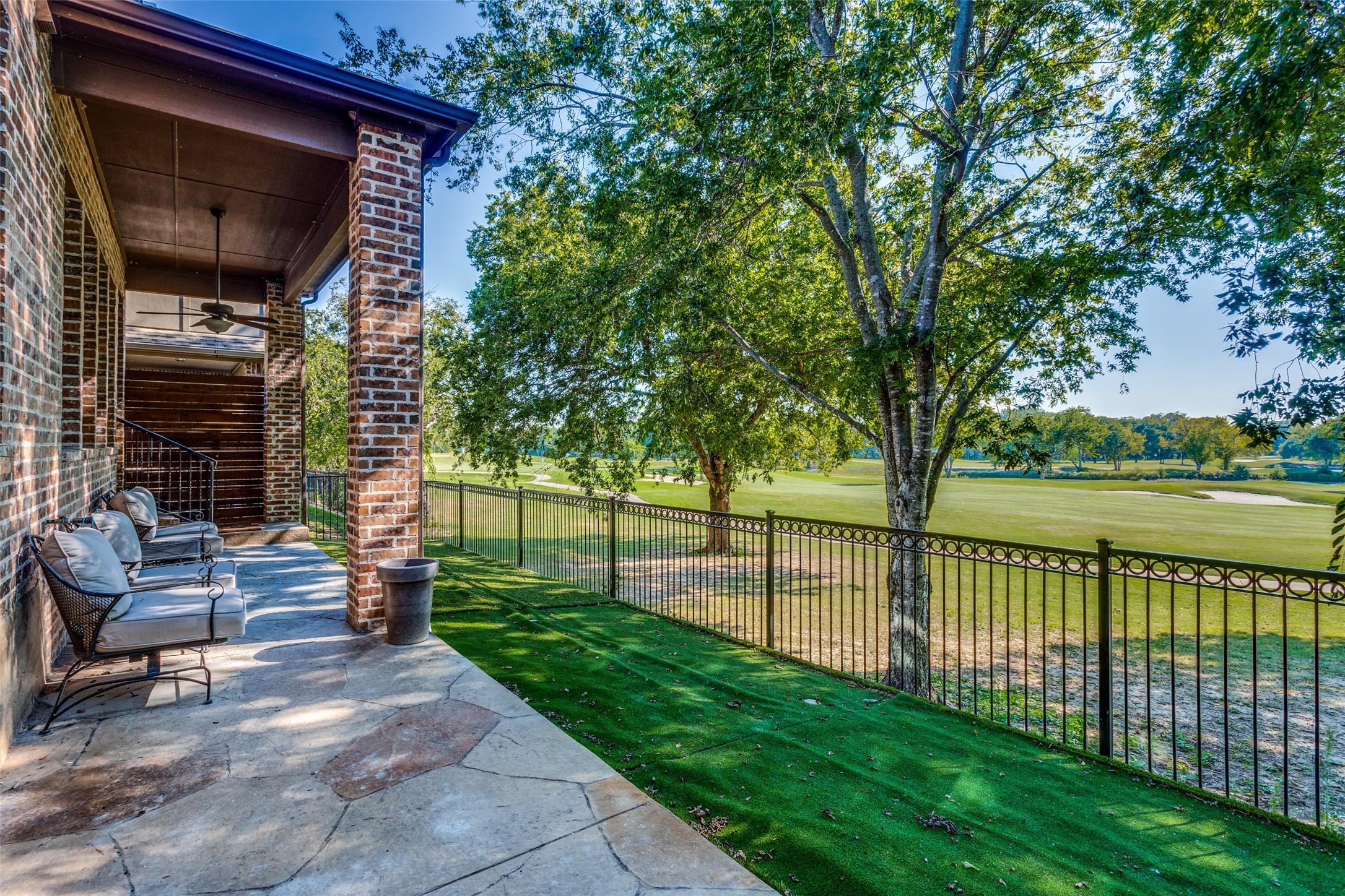 2329 Chadwick Lane Garland TX 75044