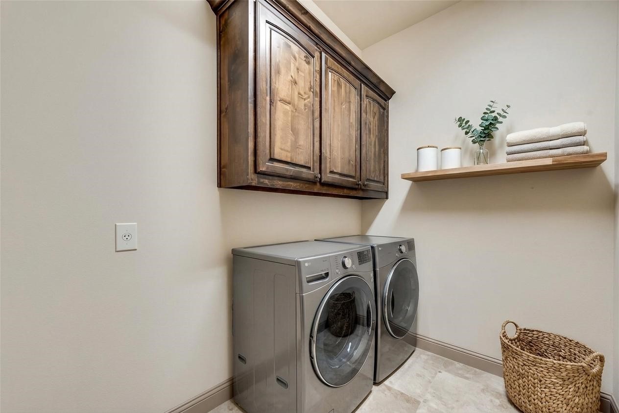 2329 Chadwick Lane Garland TX 75044