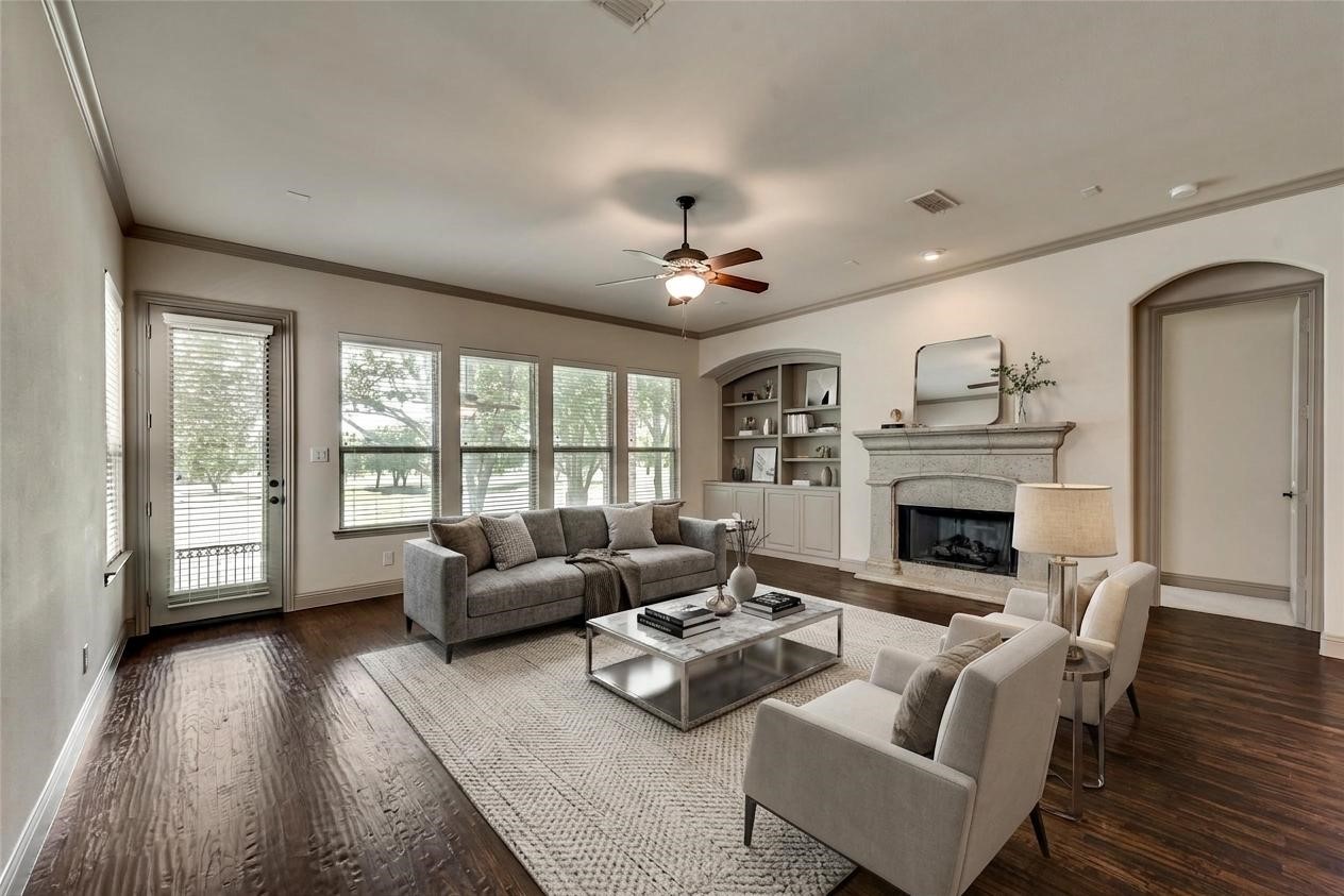 2329 Chadwick Lane Garland TX 75044