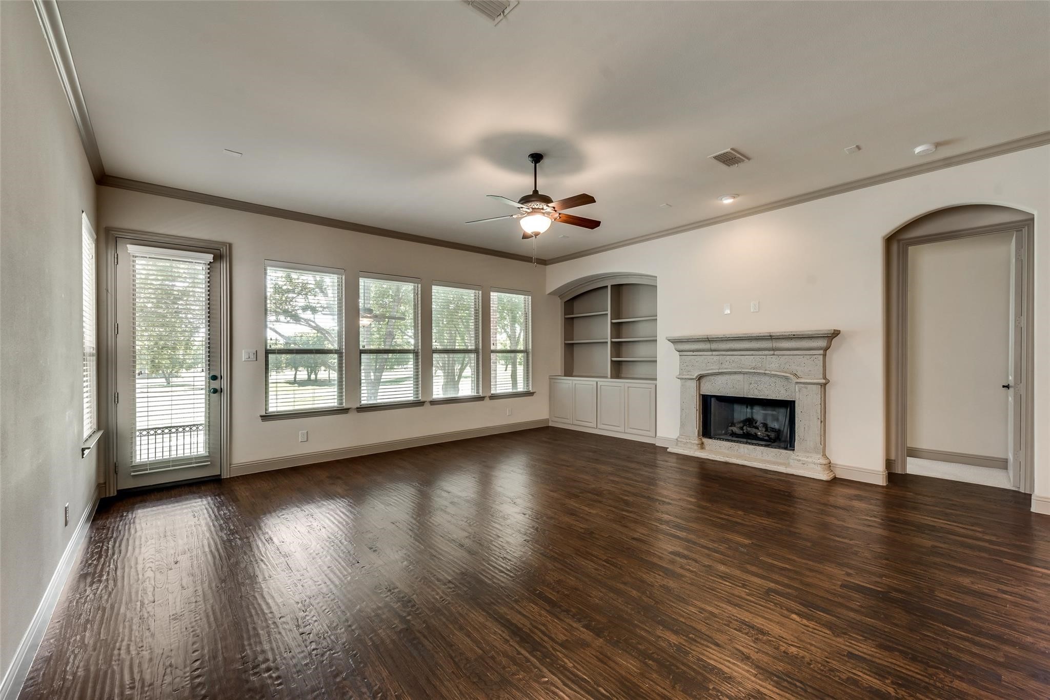 2329 Chadwick Lane Garland TX 75044