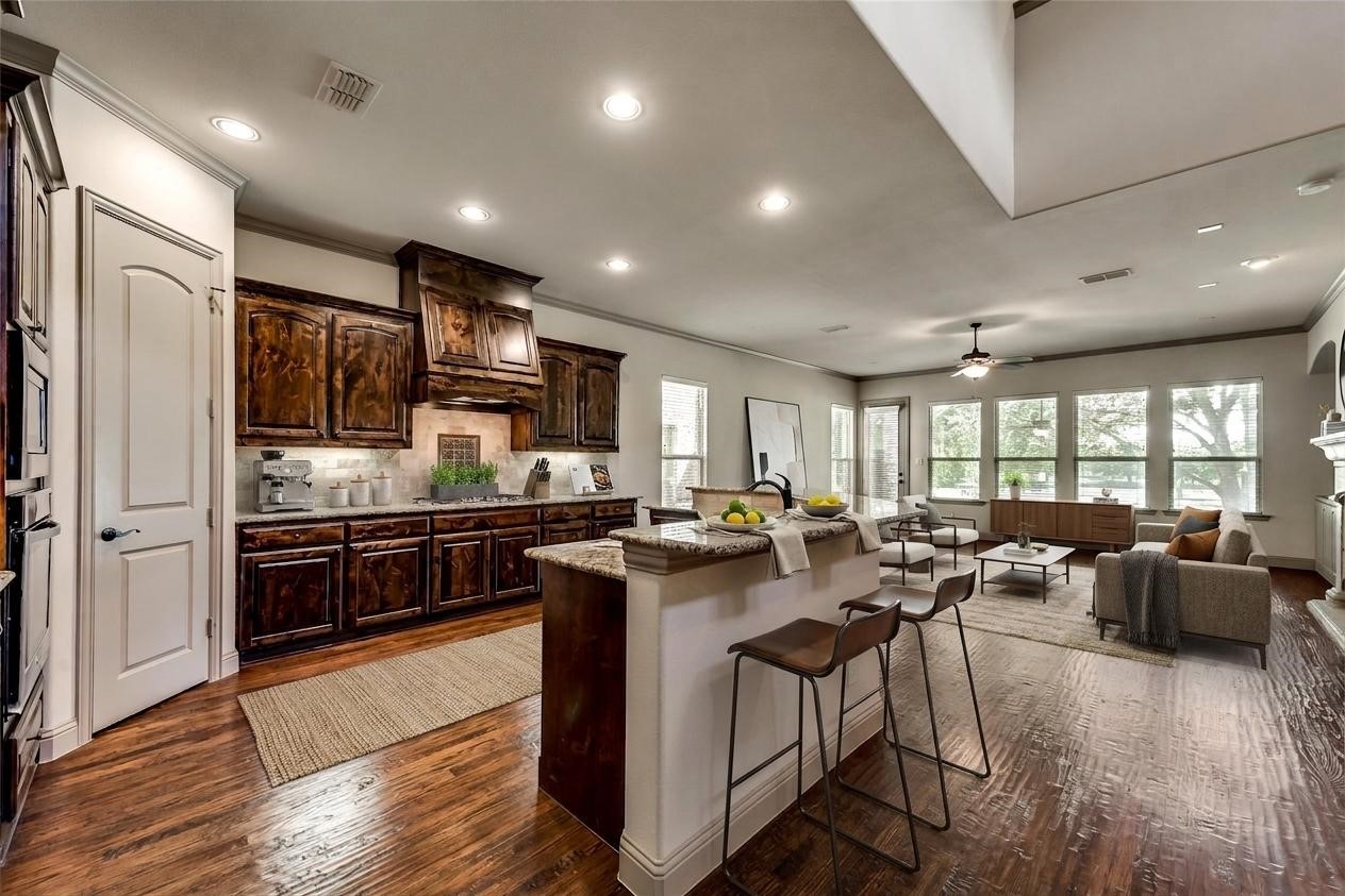 2329 Chadwick Lane Garland TX 75044