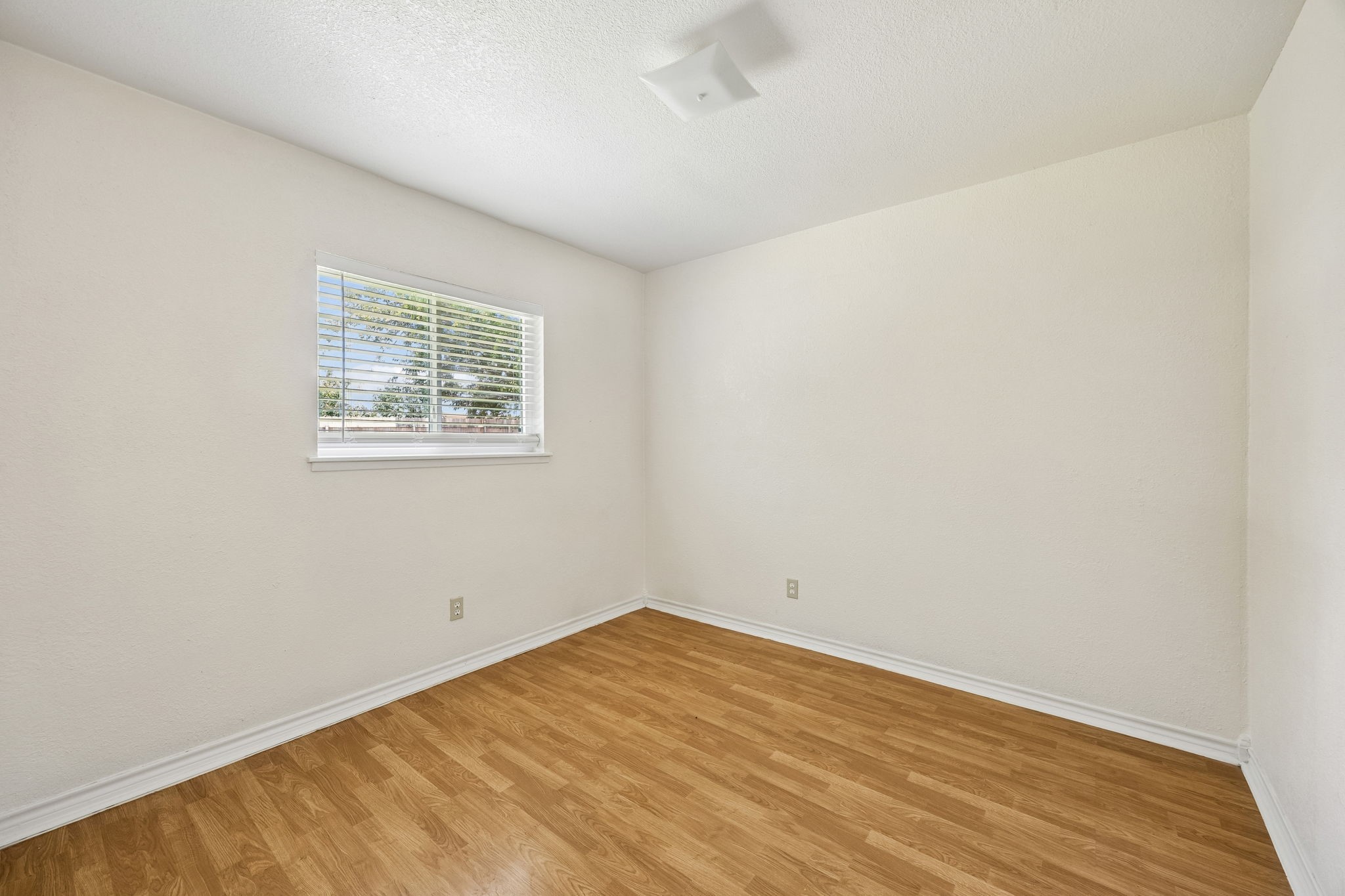 6221 Pine Street Rowlett TX 75089