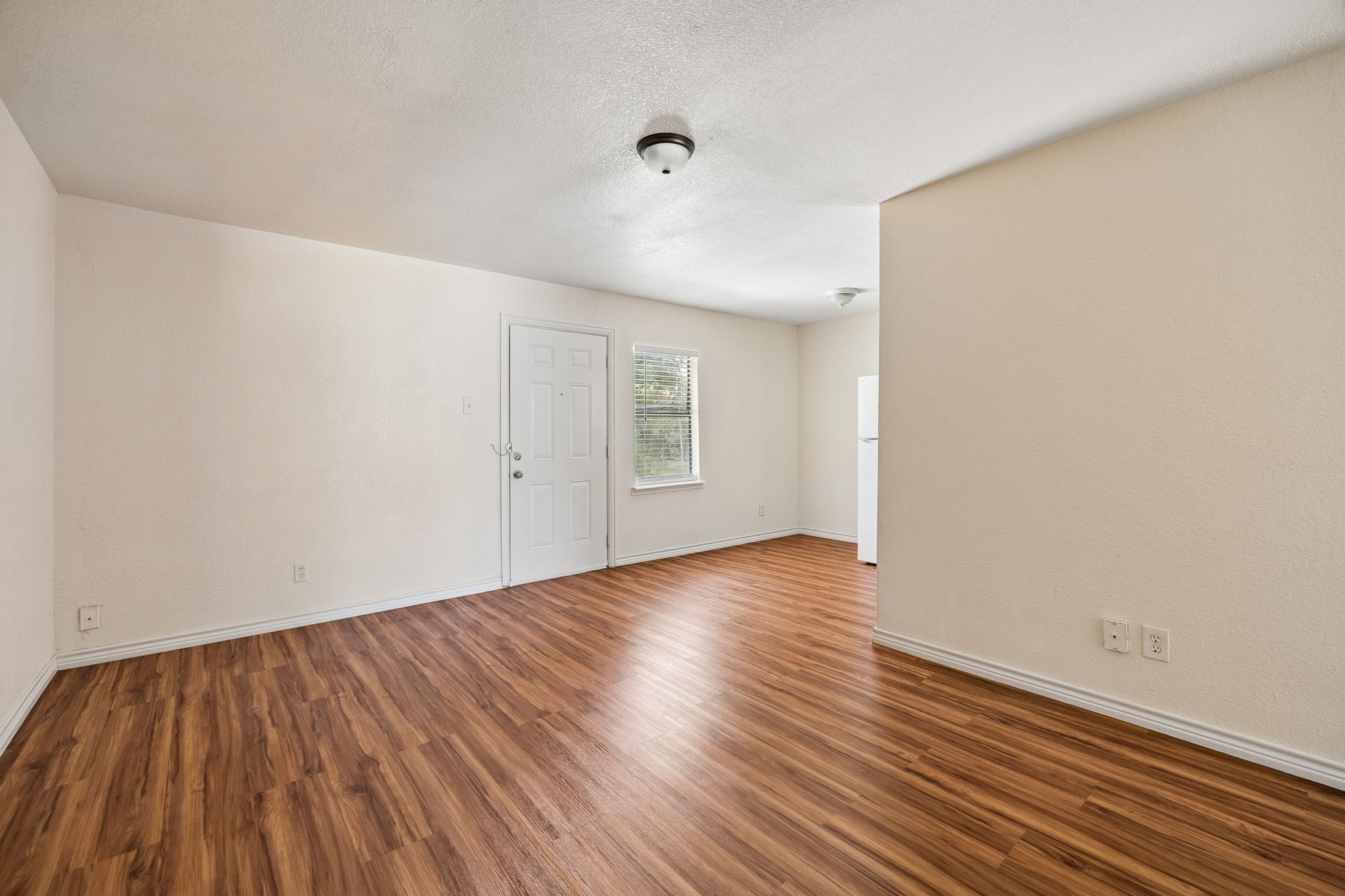 6221 Pine Street Rowlett TX 75089