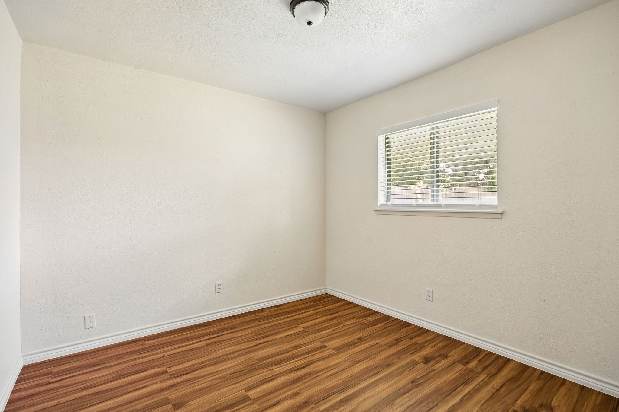 6221 Pine Street Rowlett TX 75089