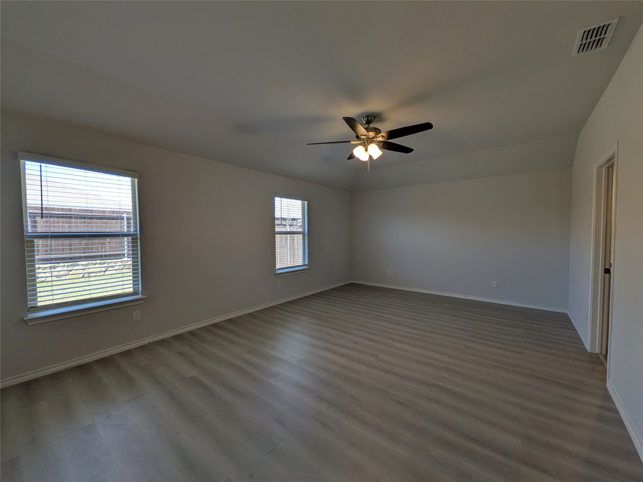 9513 Doverglen Drive Fort Worth TX 76131