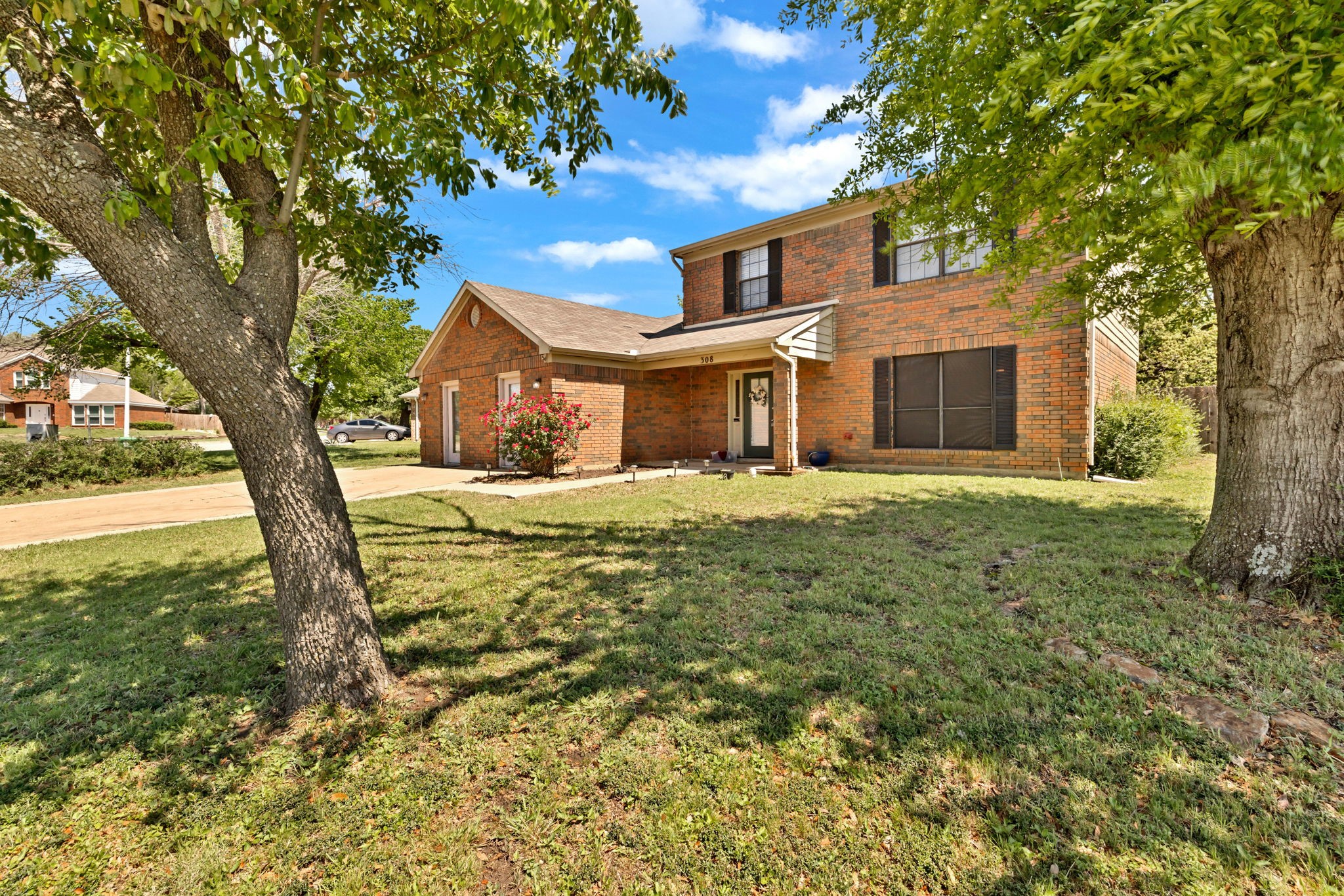 308 Mack Drive Denton TX 76209