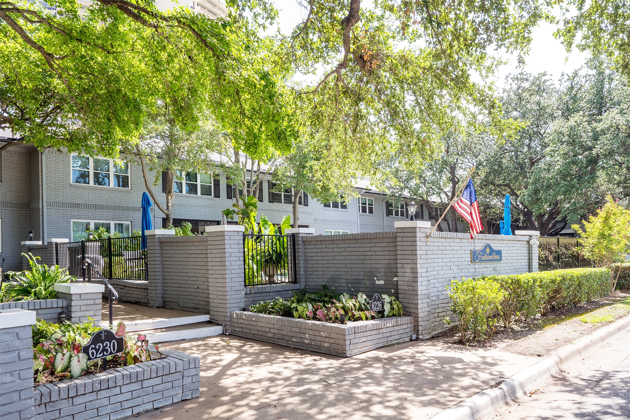 6226 Bandera Avenue Dallas TX 75225