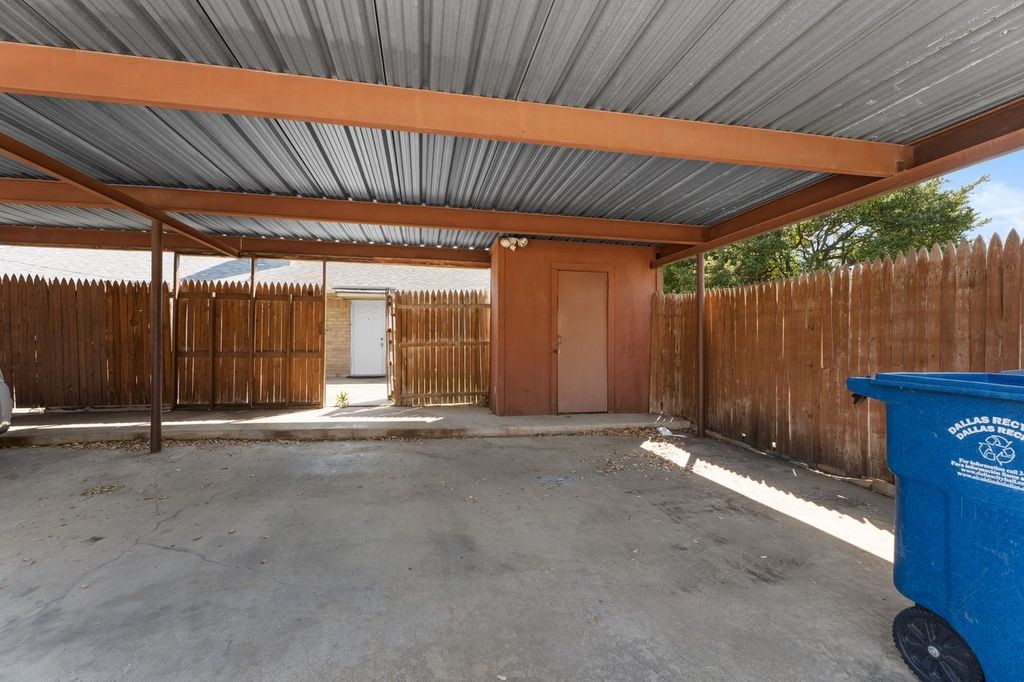15839 El Estado Drive Dallas TX 75248