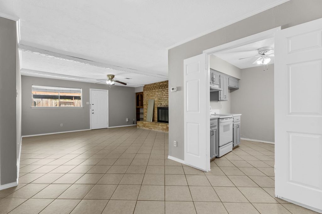 15839 El Estado Drive Dallas TX 75248