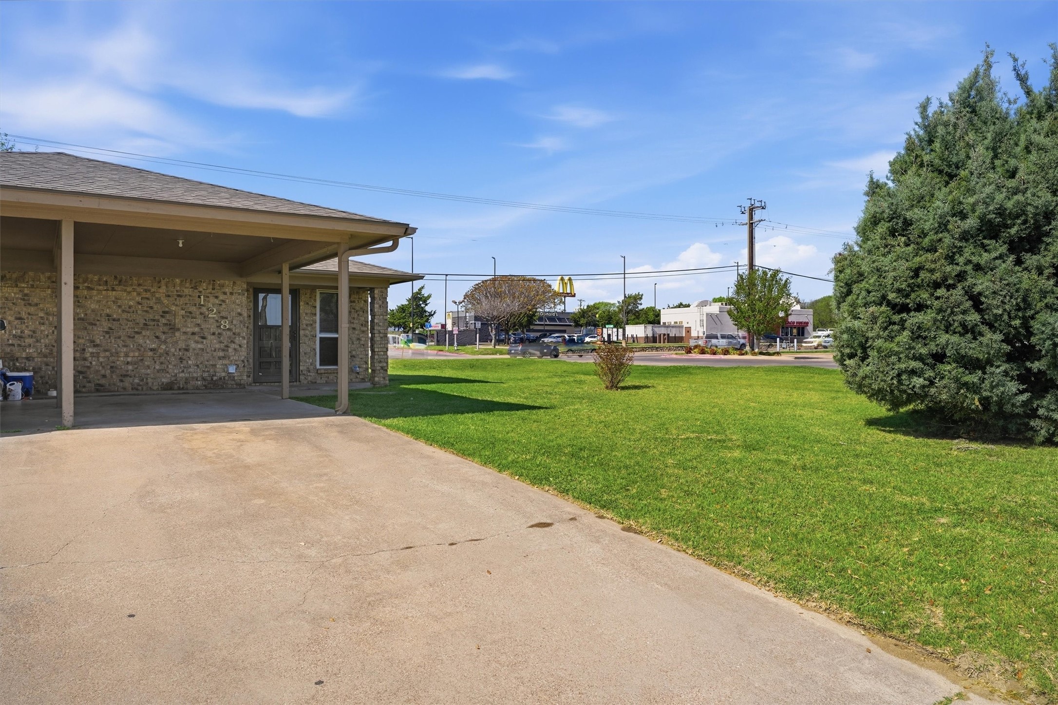 128 Meador Lane Burleson TX 76028