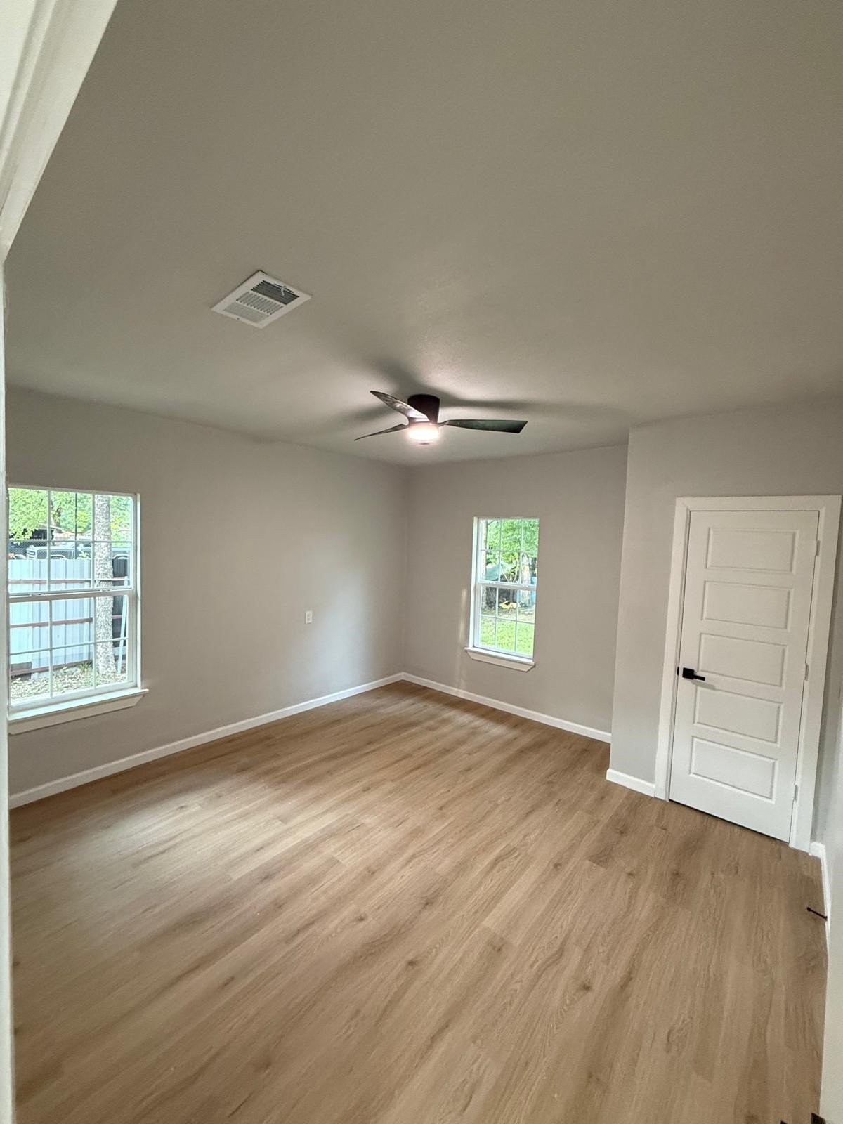 758 Bethpage Avenue Dallas TX 75217