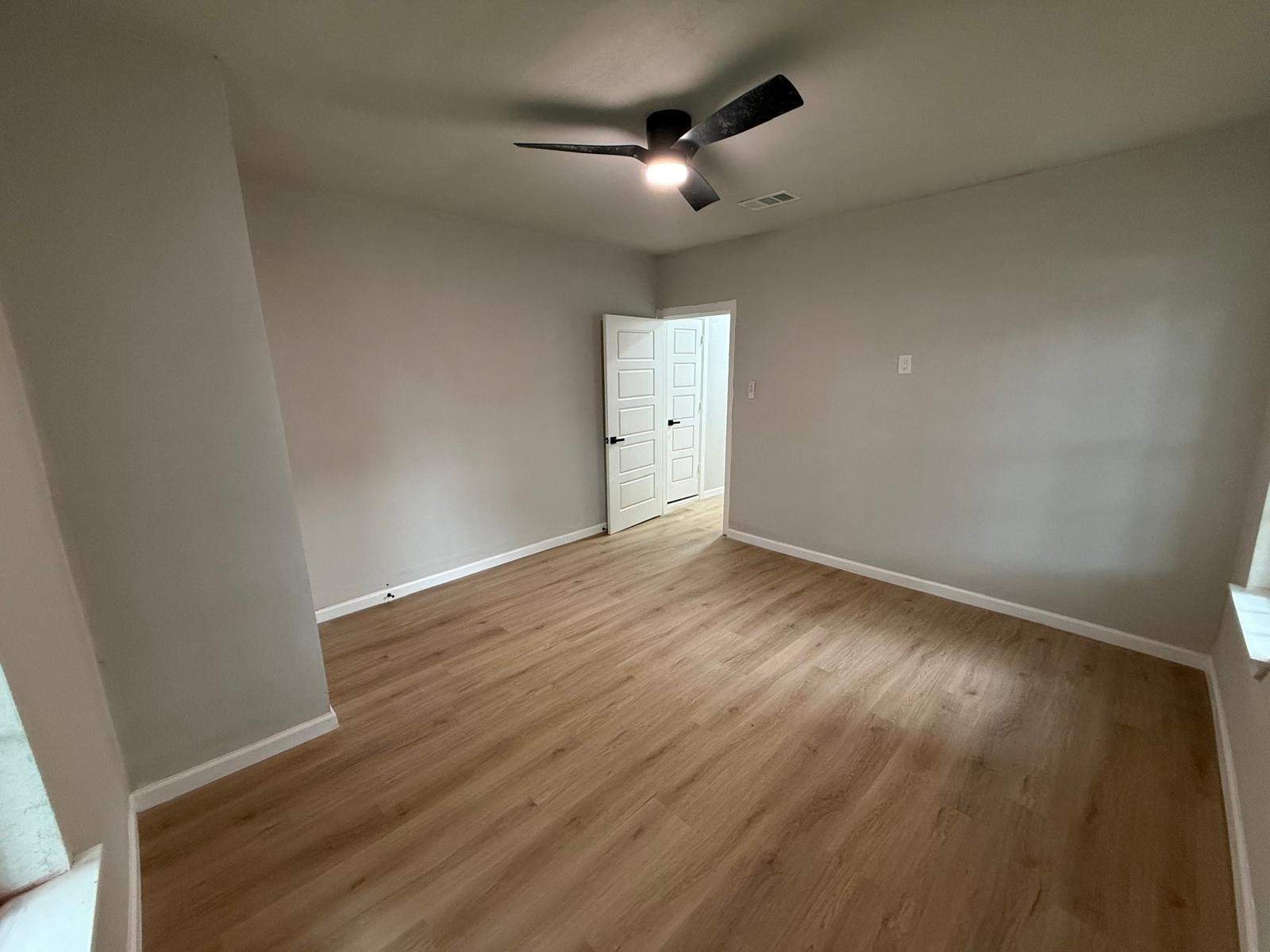 758 Bethpage Avenue Dallas TX 75217