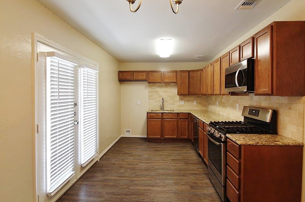 610 Overlook Drive Midlothian TX 76065