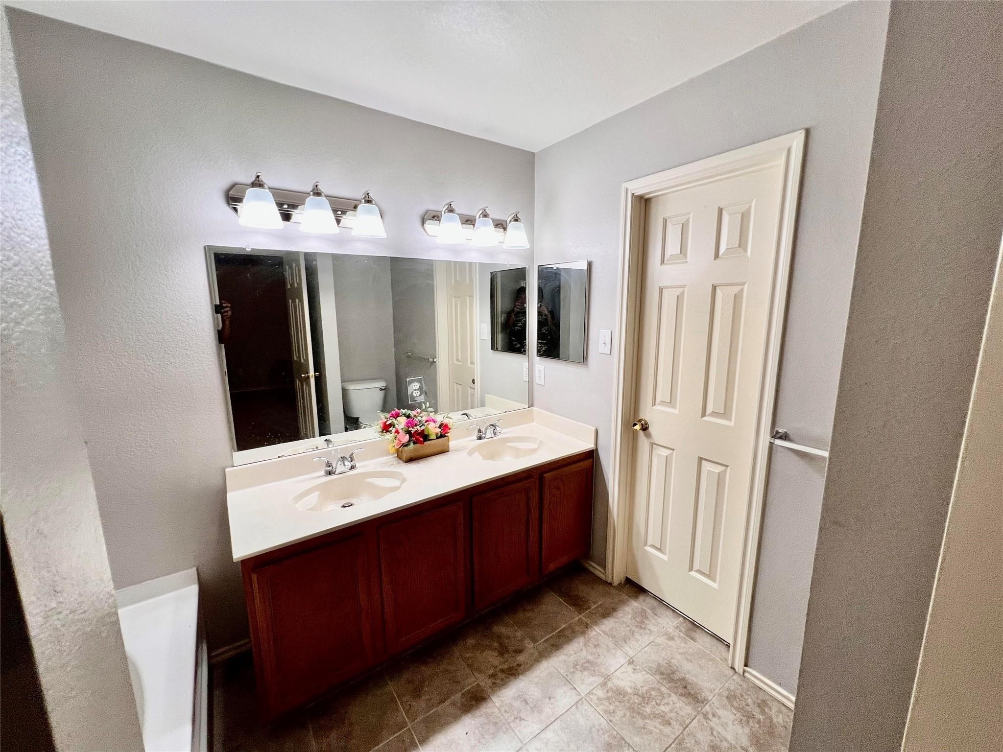 12985 Vassar Drive Frisco TX 75035