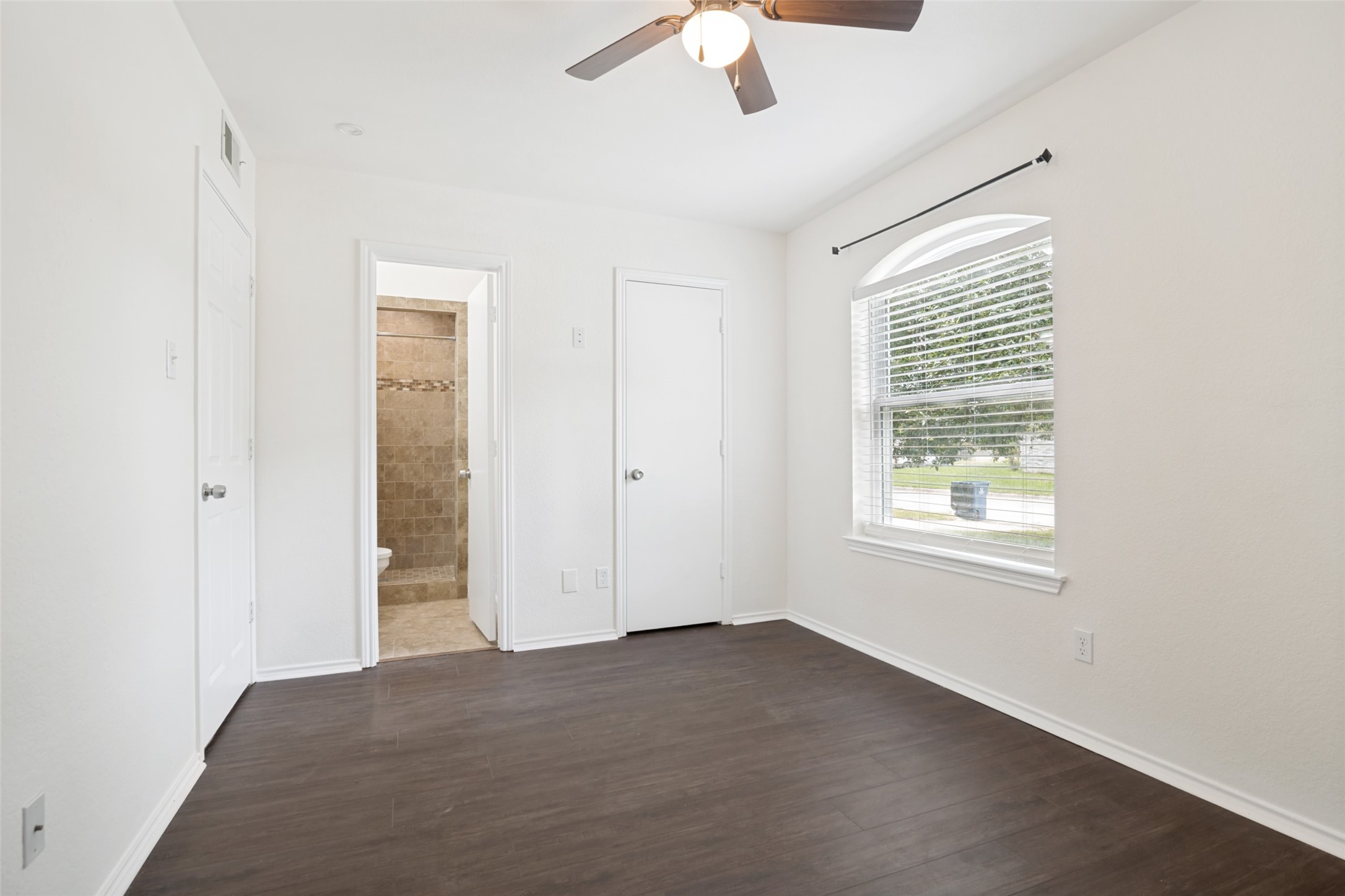 1005 Phillips Circle Kaufman TX 75142