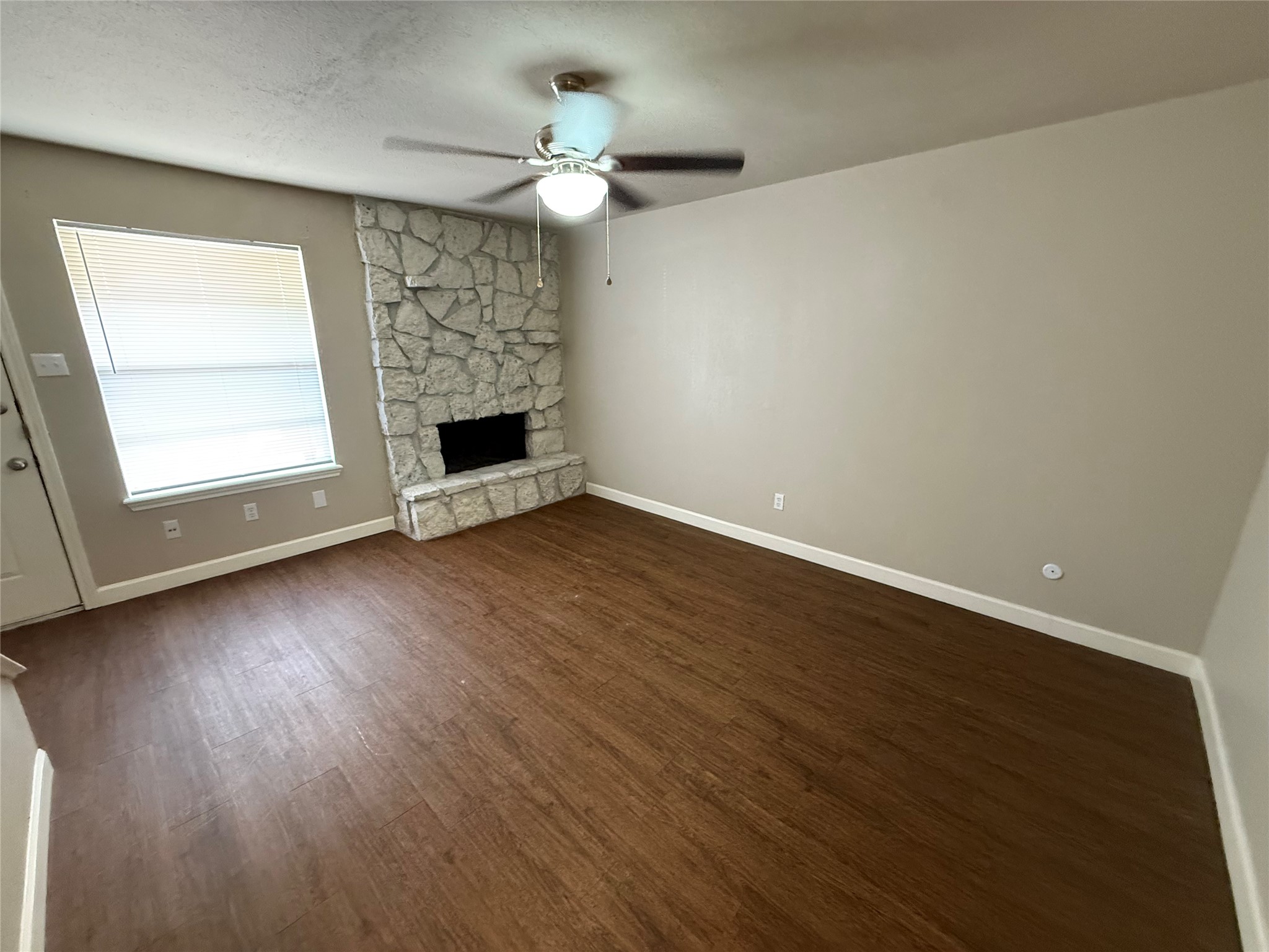 1607 N Nolan River Road Cleburne TX 76033