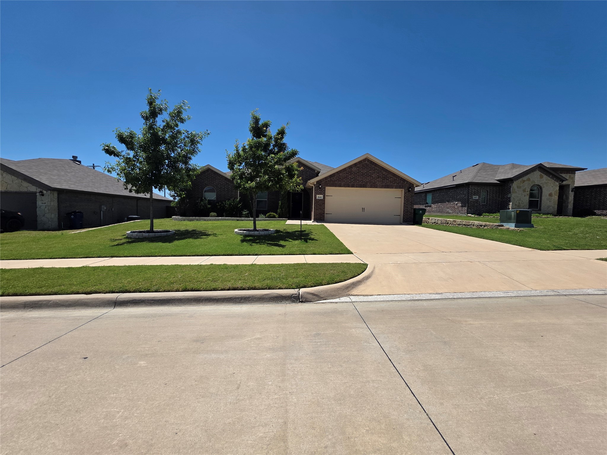 1644 Glade Meadows Drive Burleson TX 76058