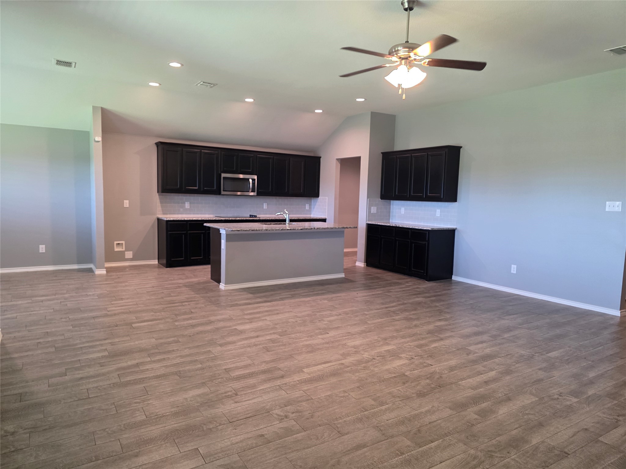 1644 Glade Meadows Drive Burleson TX 76058