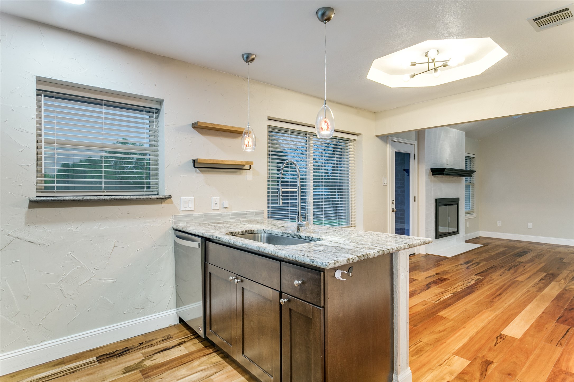 3019 Panhandle Drive Grapevine TX 76051