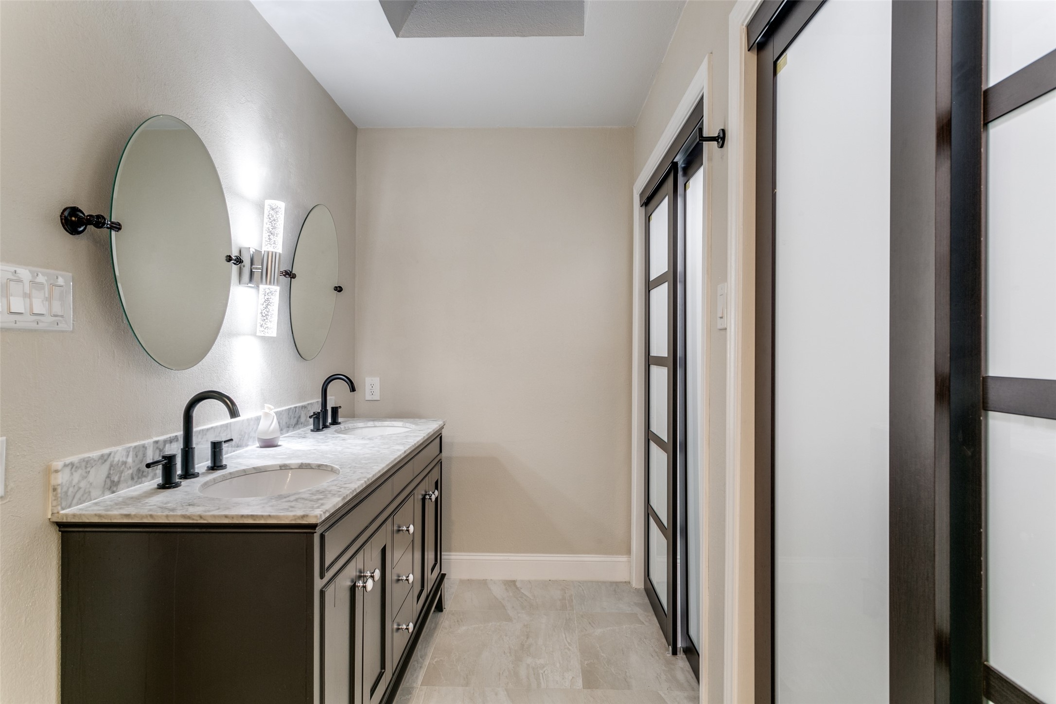 3019 Panhandle Drive Grapevine TX 76051