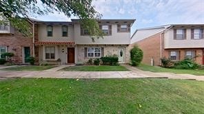 57 W Townhouse Lane Grand Prairie TX 75052