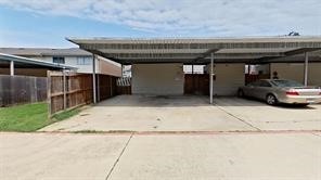 57 W Townhouse Lane Grand Prairie TX 75052