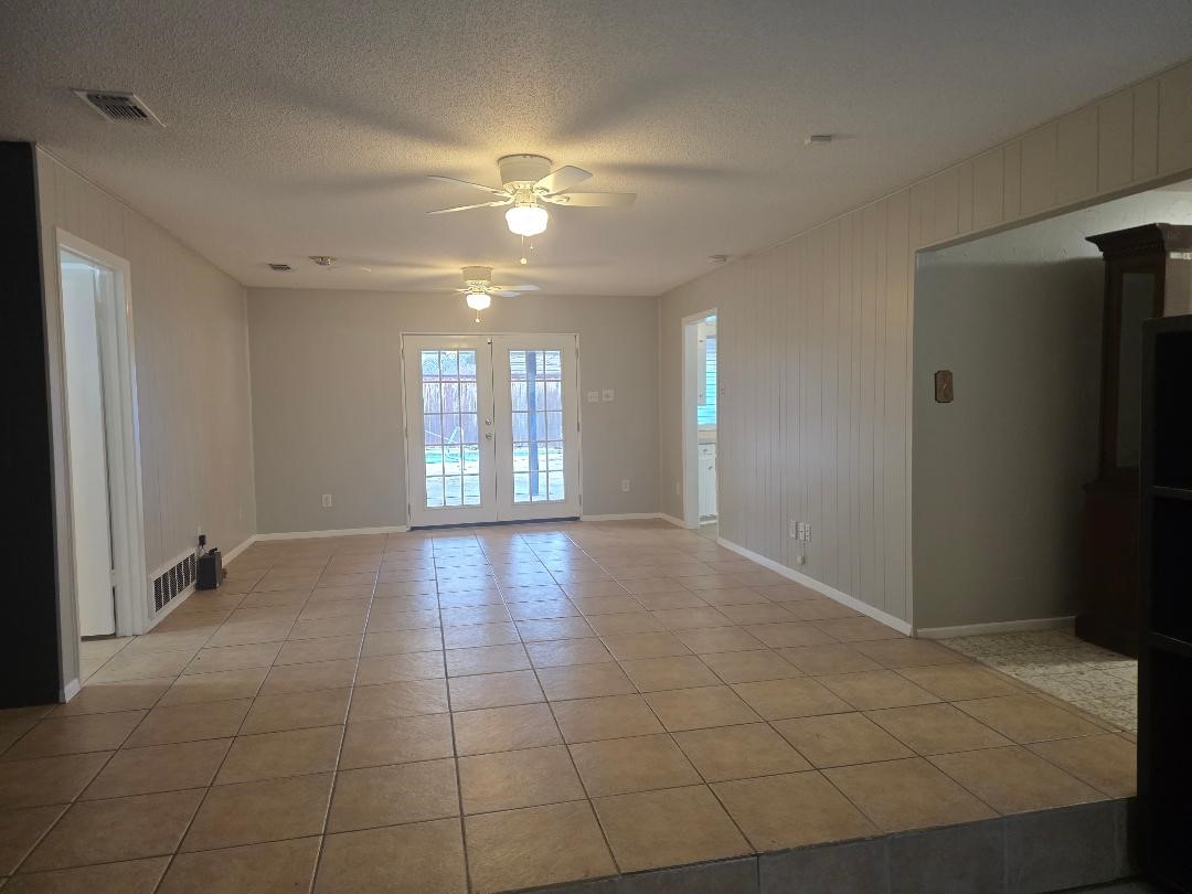 Hurst TX 76054