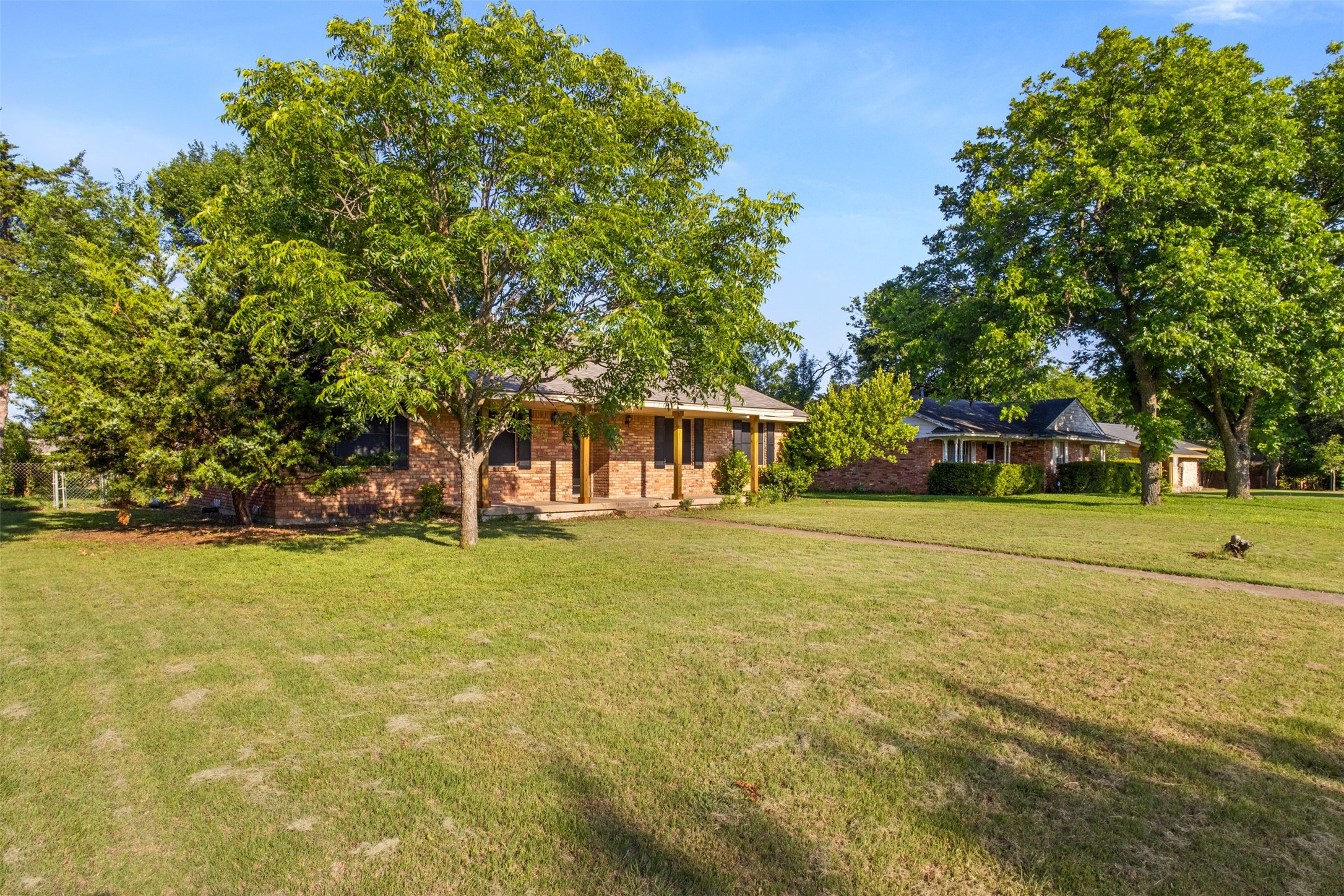 130 Blue Sky Drive Desoto TX 75115