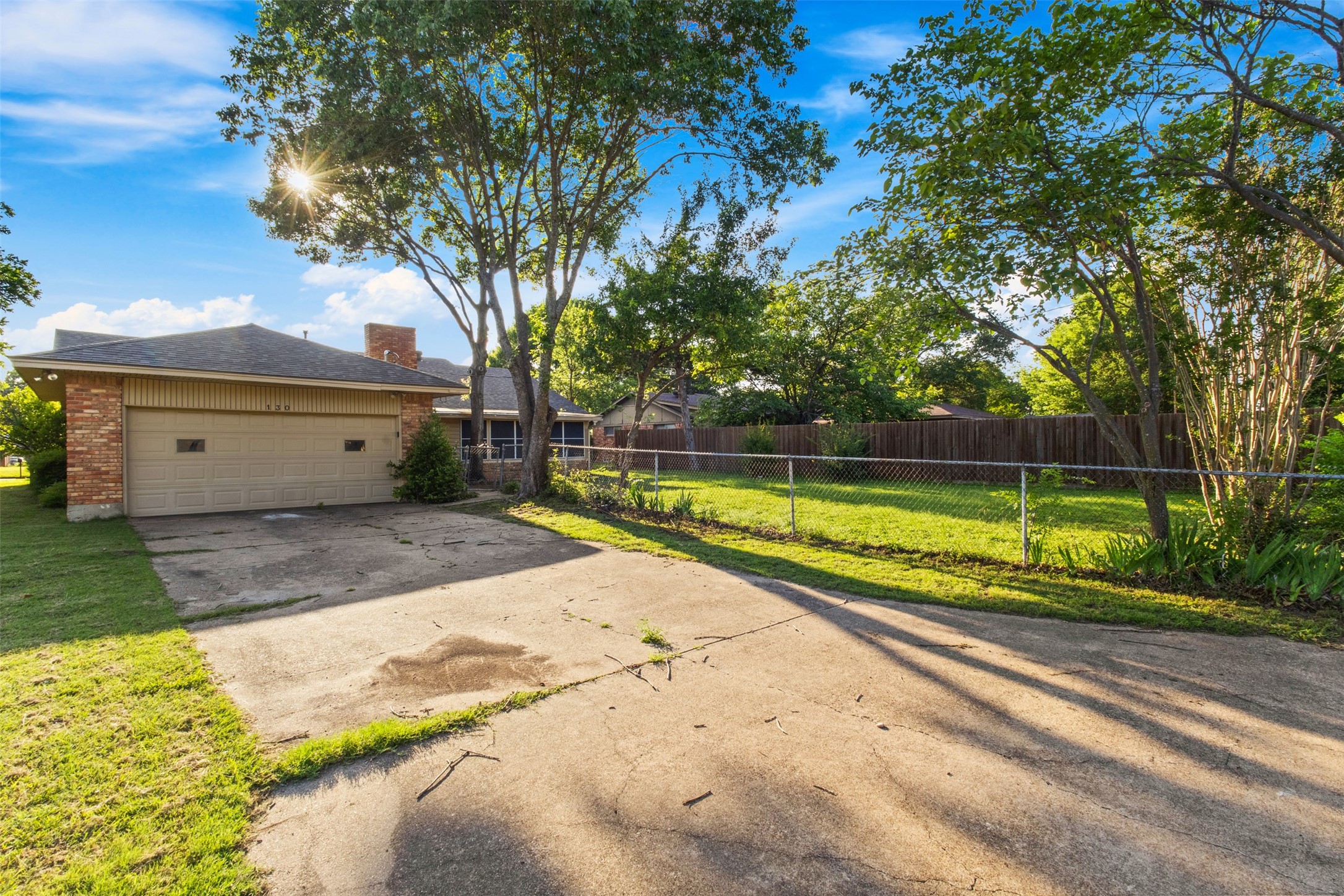 130 Blue Sky Drive Desoto TX 75115
