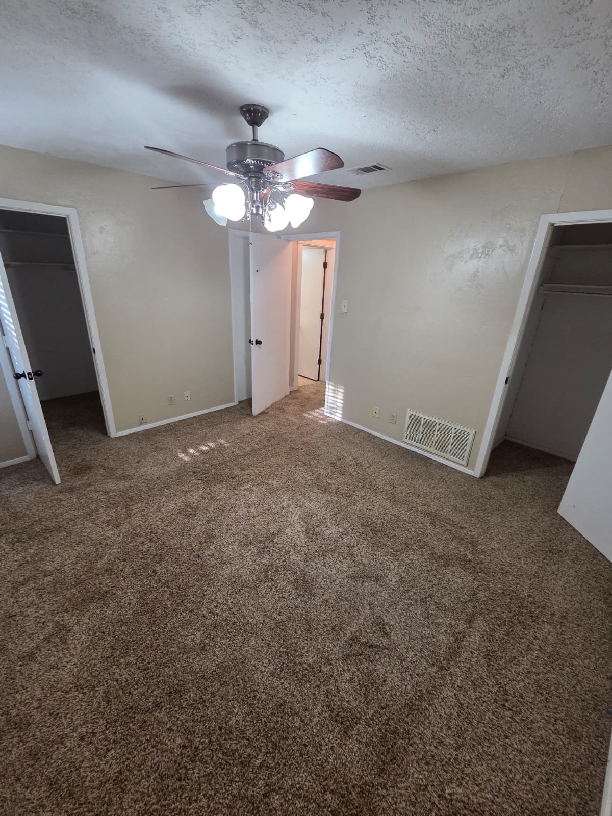 1500 N Grant Drive Sherman TX 75092