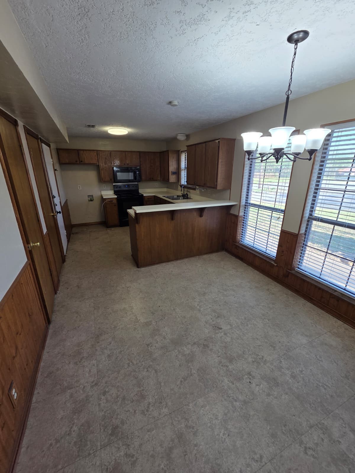 1500 N Grant Drive Sherman TX 75092