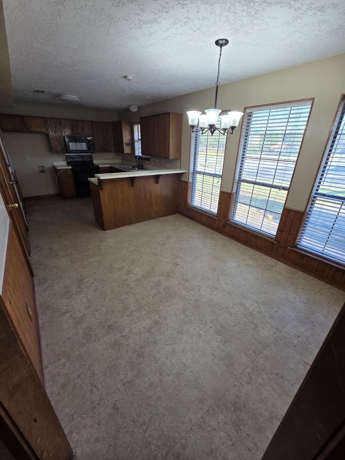 1500 N Grant Drive Sherman TX 75092