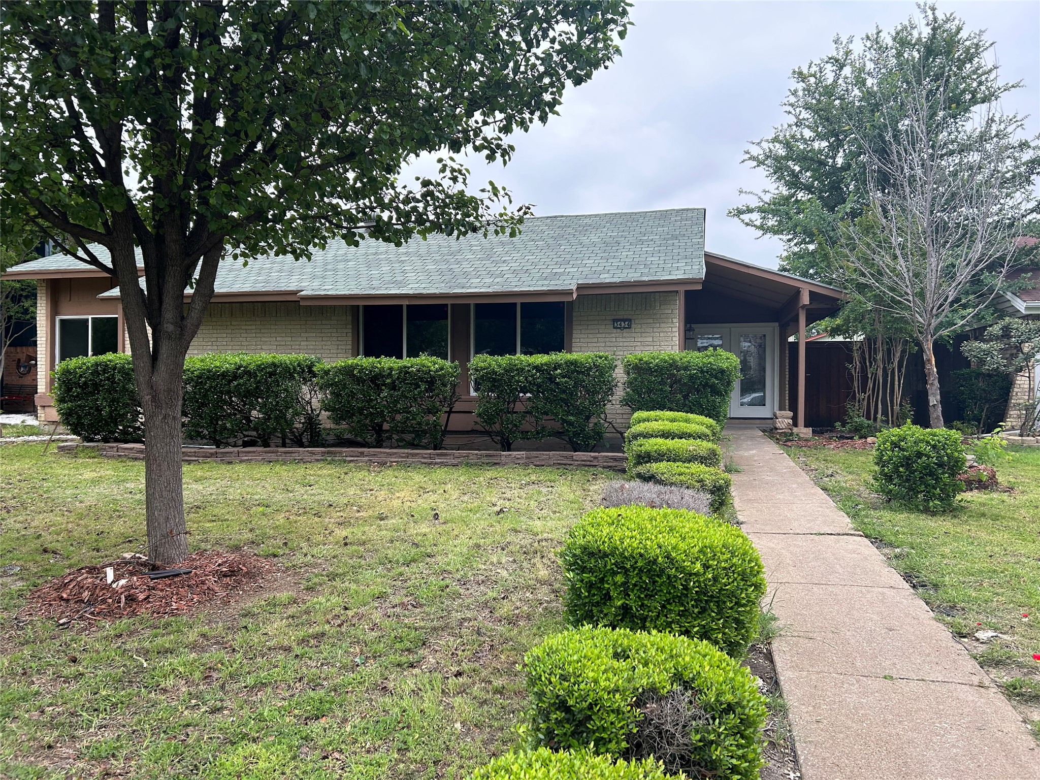 3434 Crossbow Lane Garland TX 75044