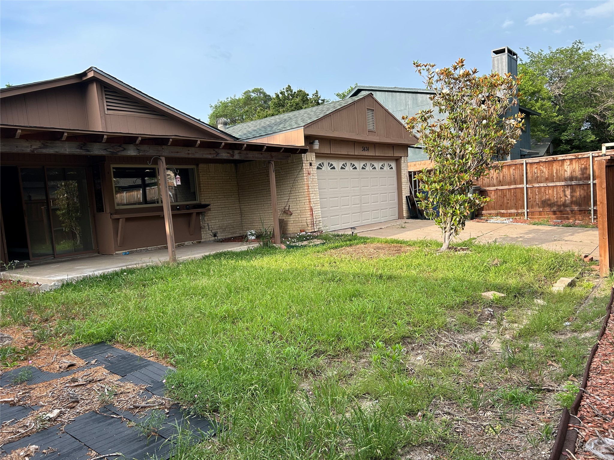 3434 Crossbow Lane Garland TX 75044