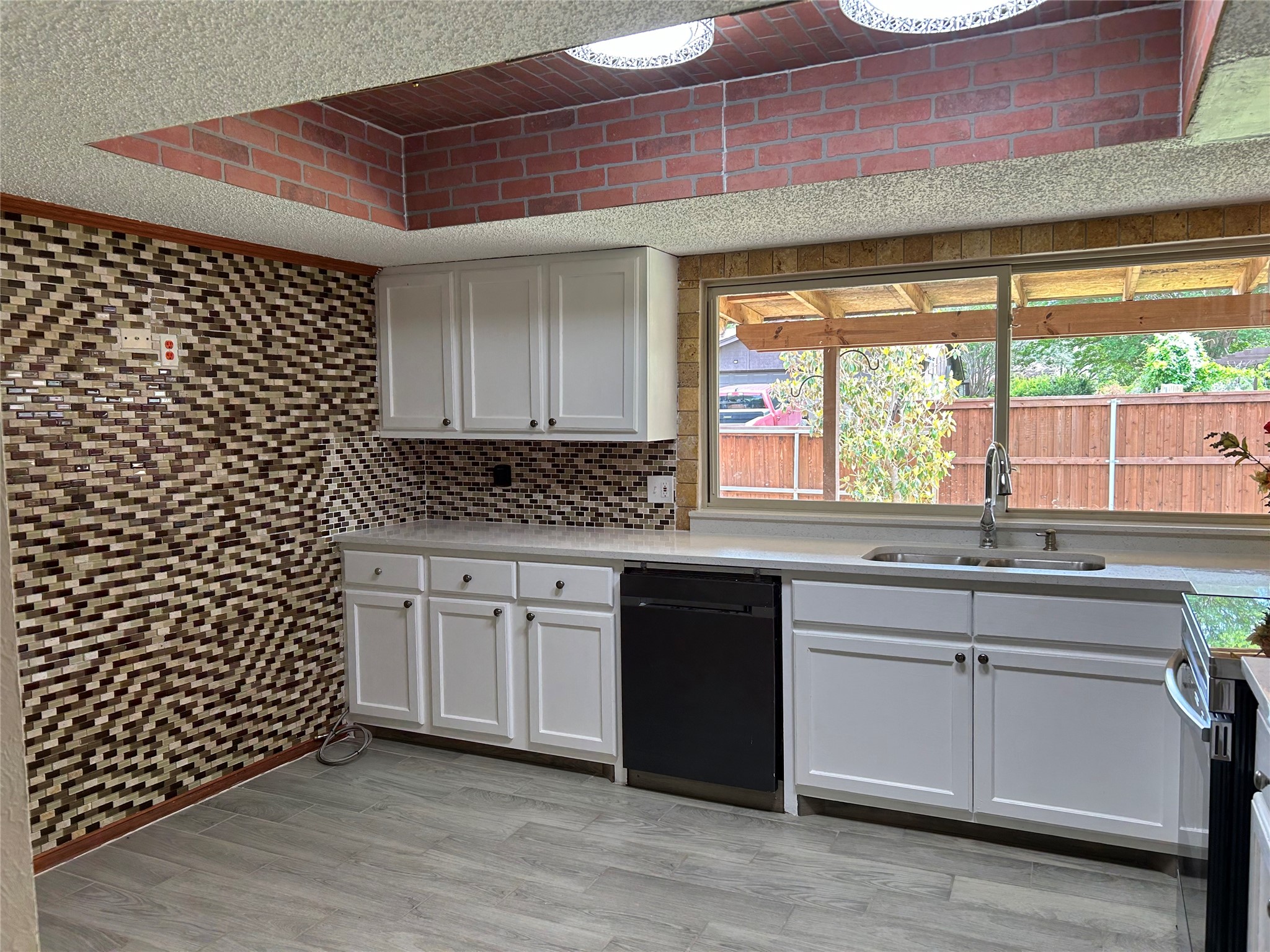 3434 Crossbow Lane Garland TX 75044