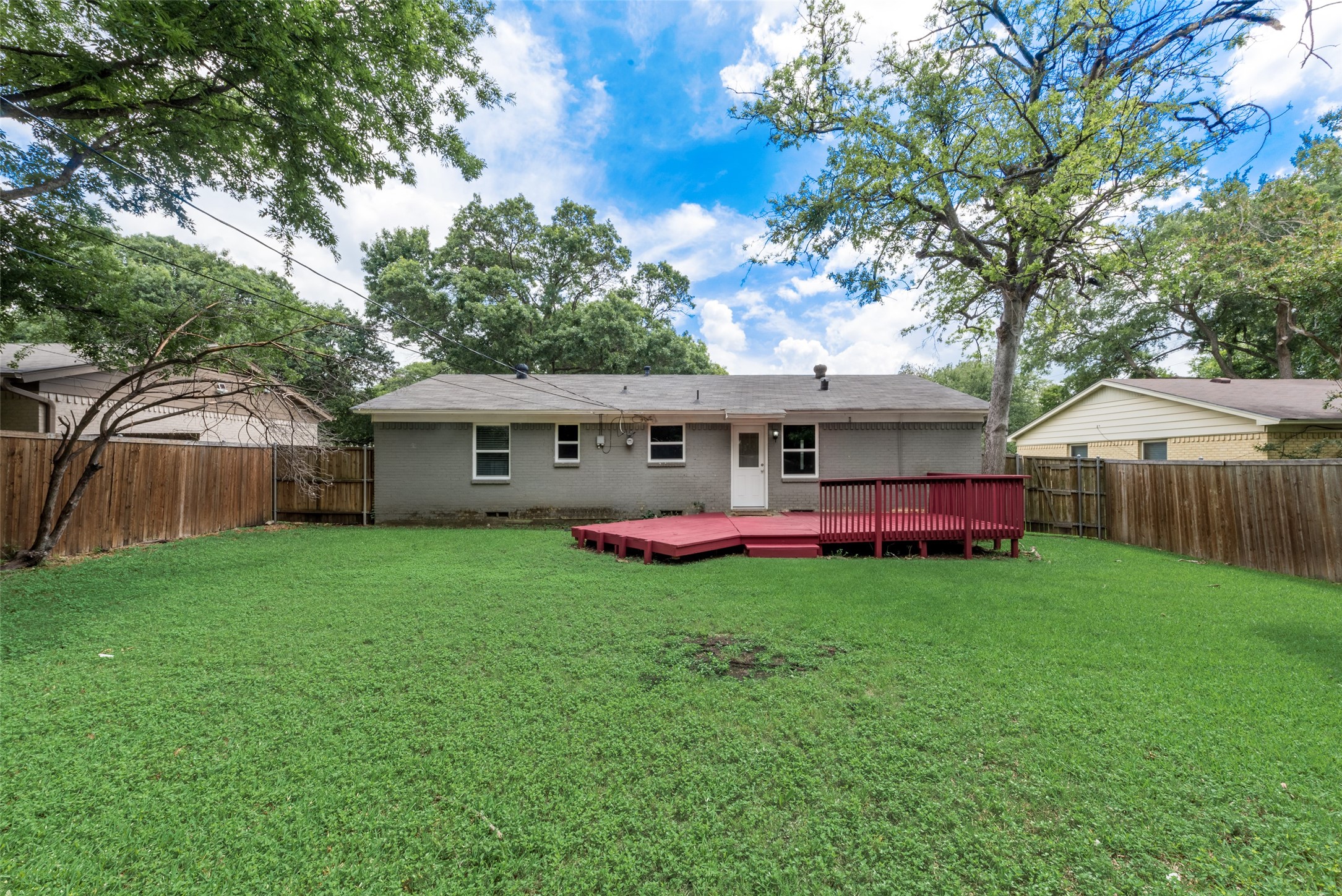 438 Daniel Street Richardson TX 75080