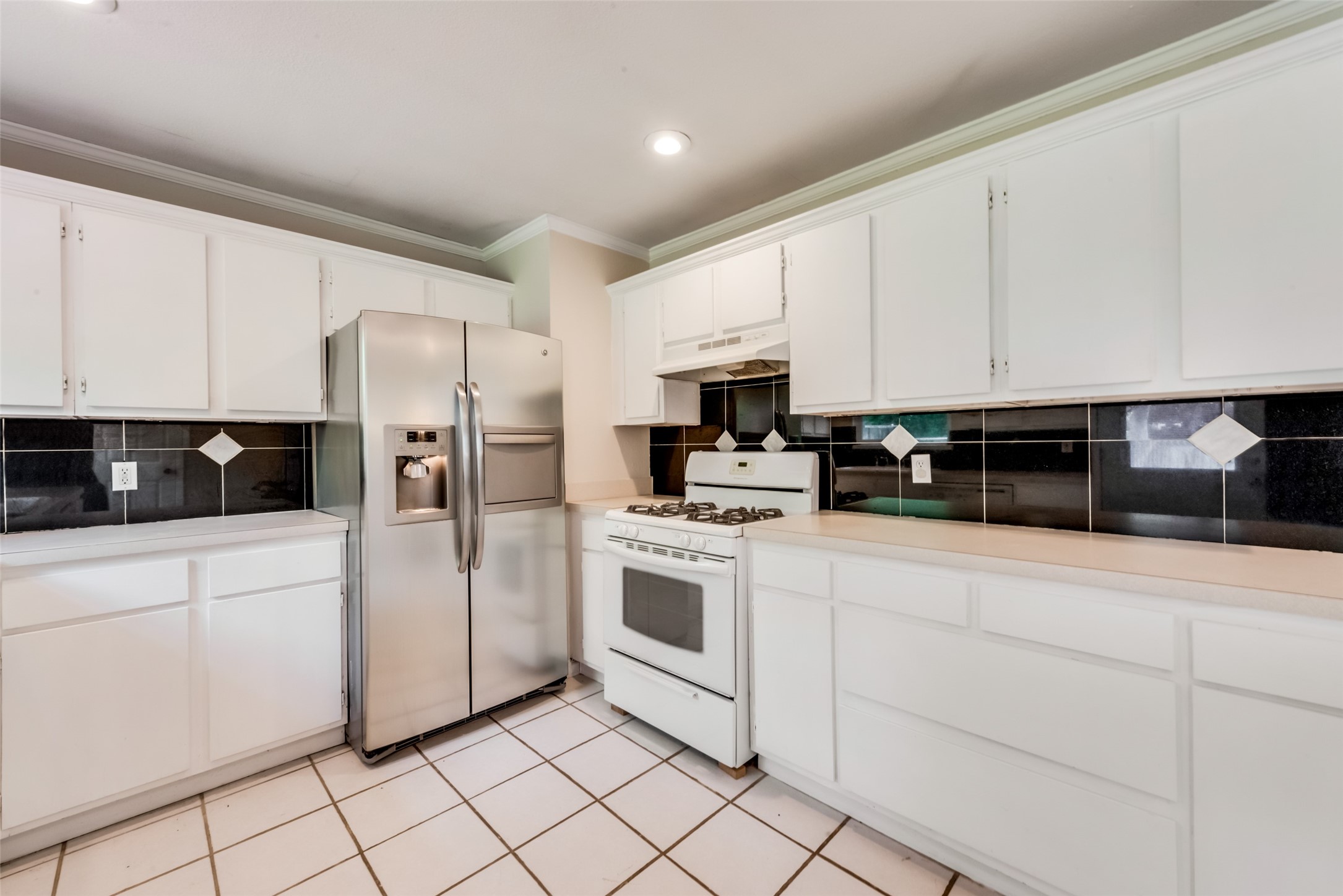 438 Daniel Street Richardson TX 75080
