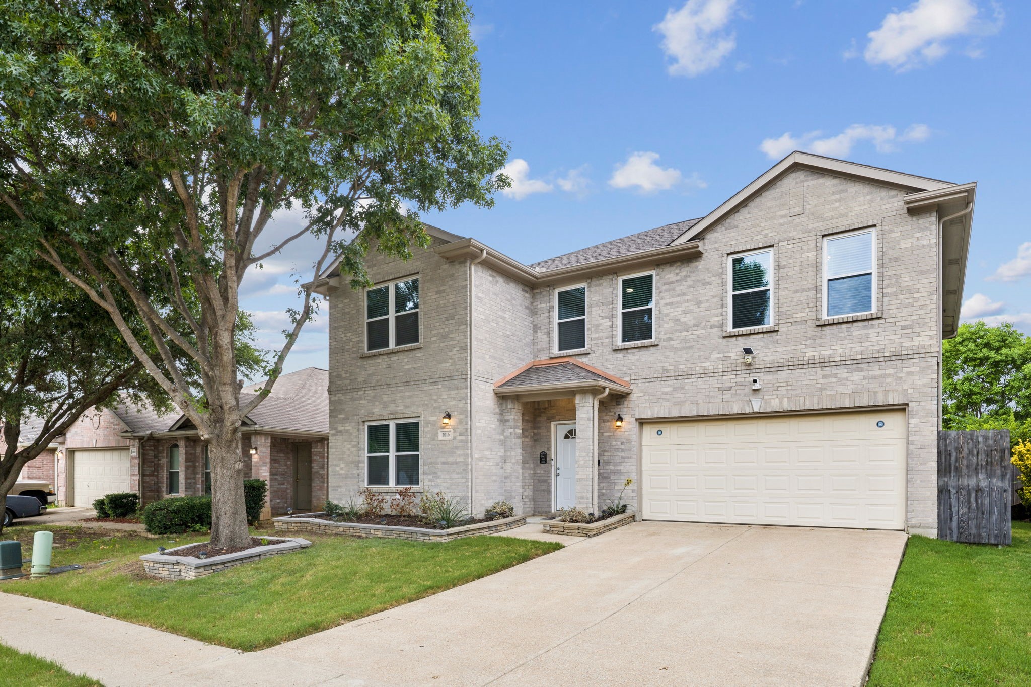 1016 Aviary Aubrey TX 76227
