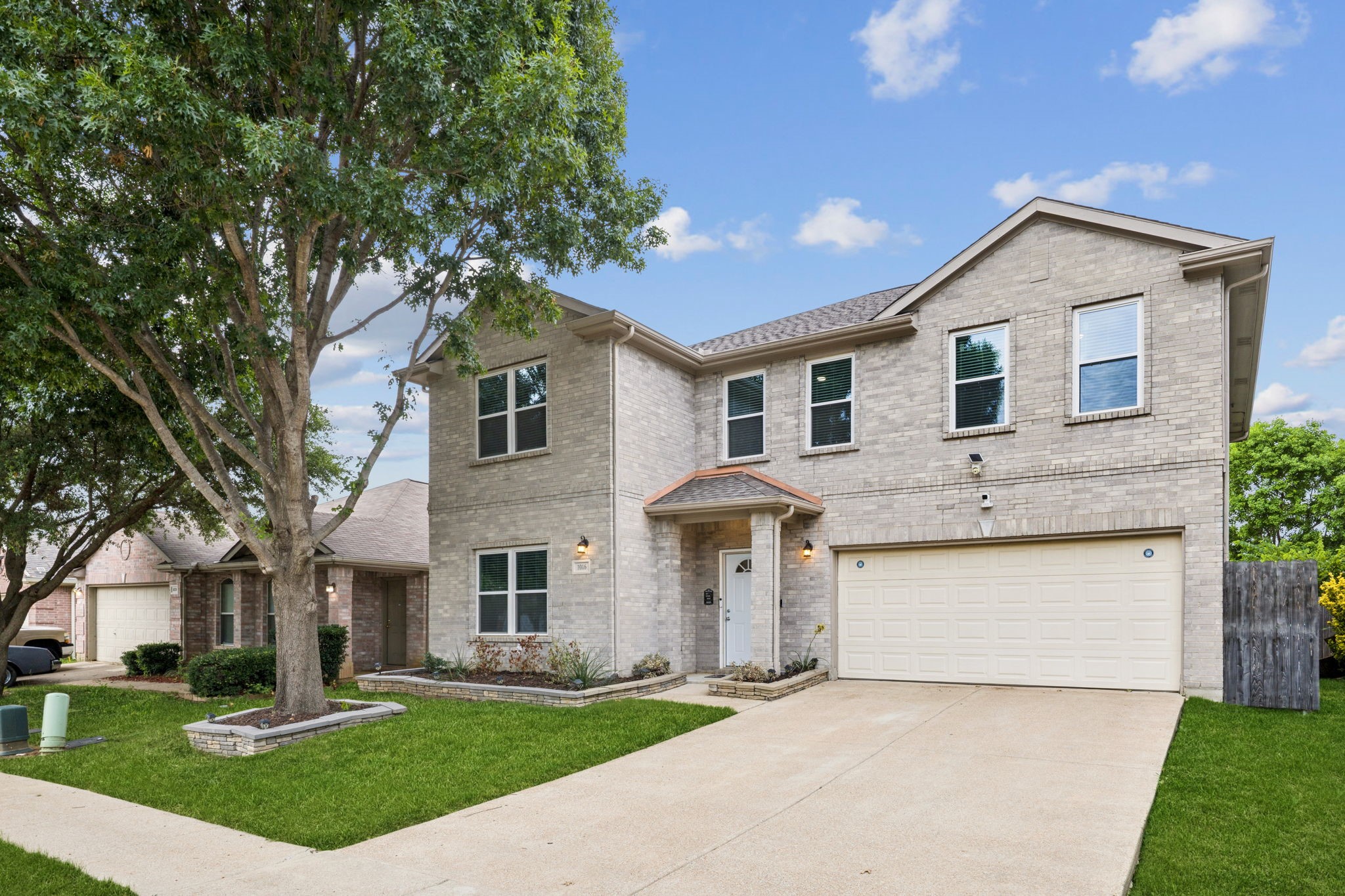 1016 Aviary Aubrey TX 76227