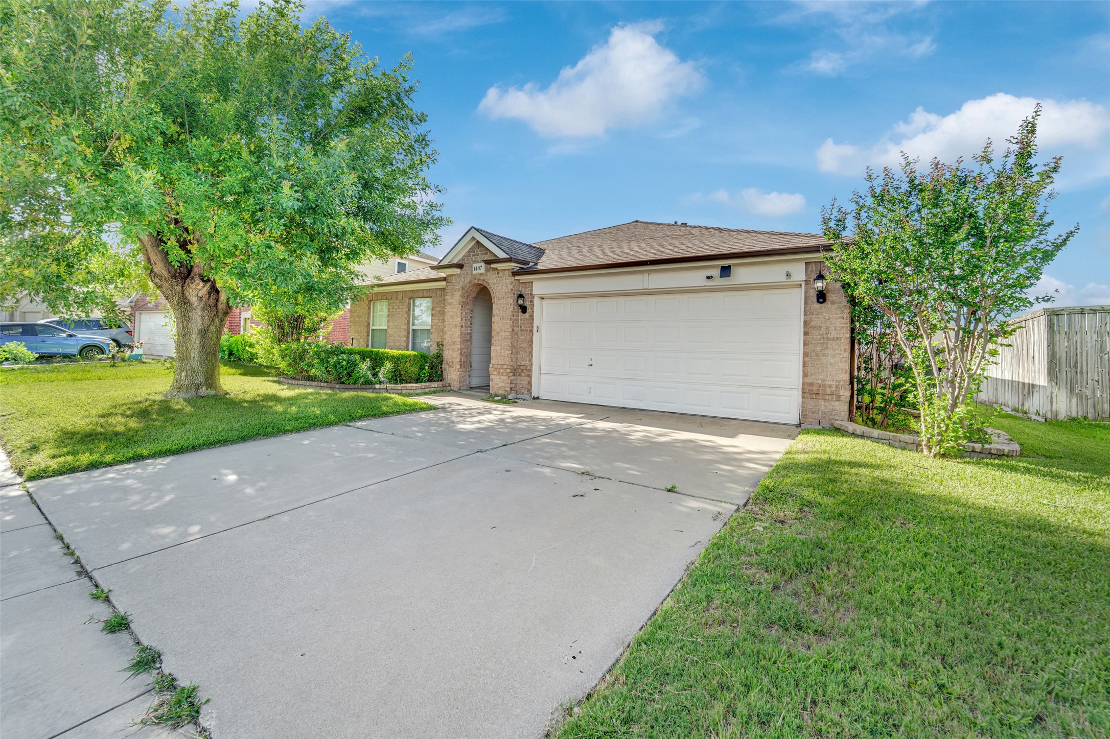 1407 Autumncrest Drive Arlington TX 76002