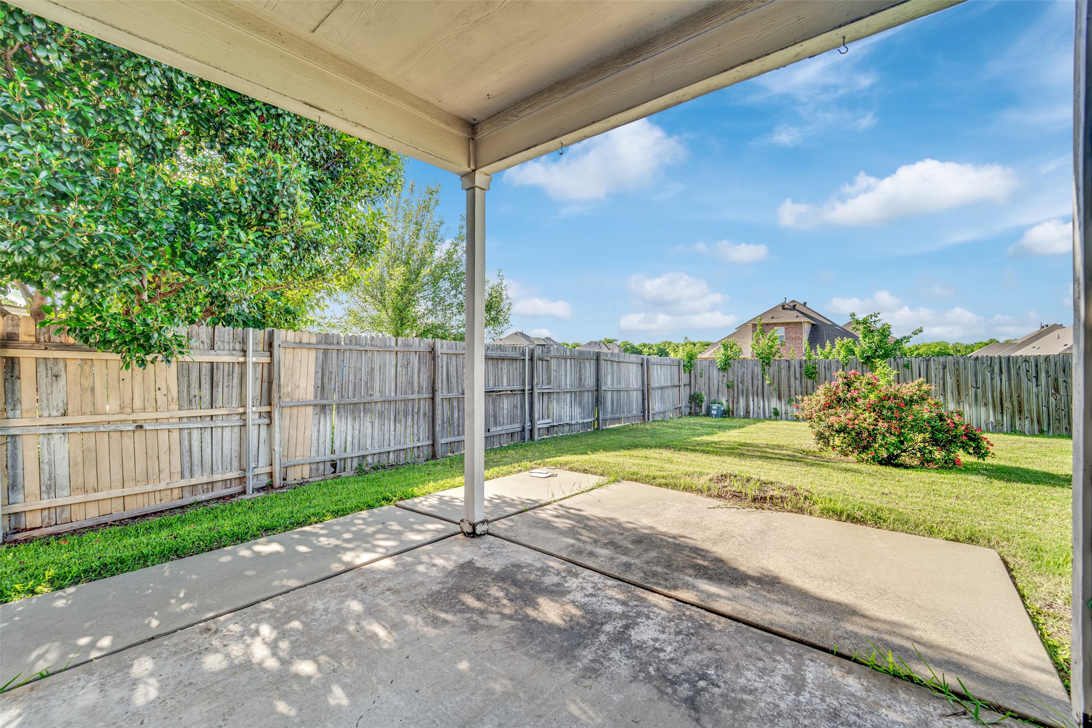 1407 Autumncrest Drive Arlington TX 76002