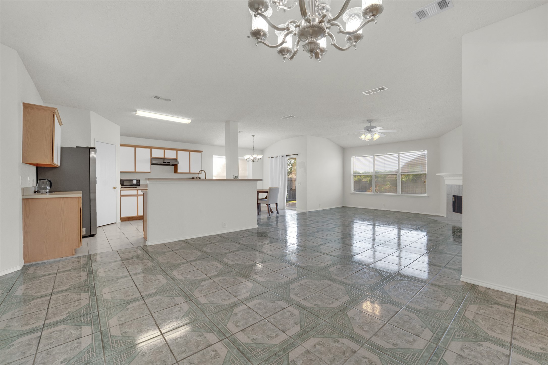 1407 Autumncrest Drive Arlington TX 76002