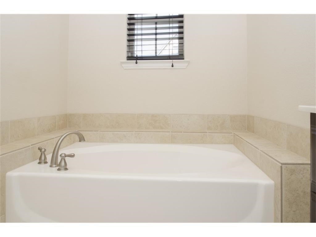 1821 Cortez Lane Mckinney TX 75070