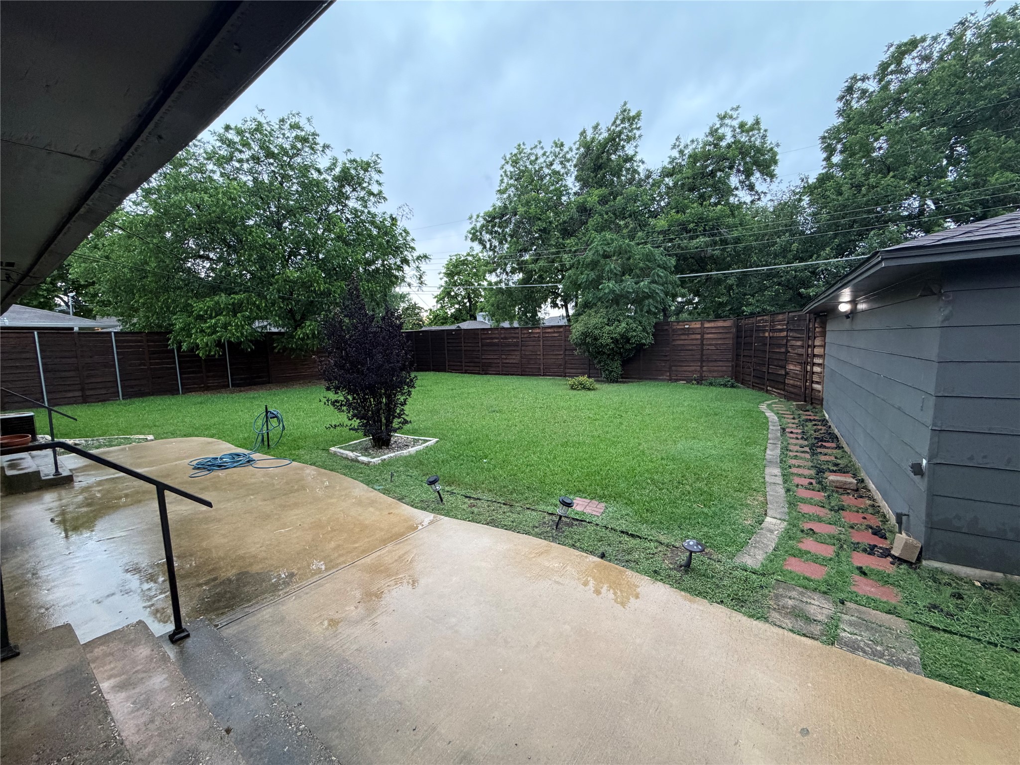 519 Heyser Drive Dallas TX 75224